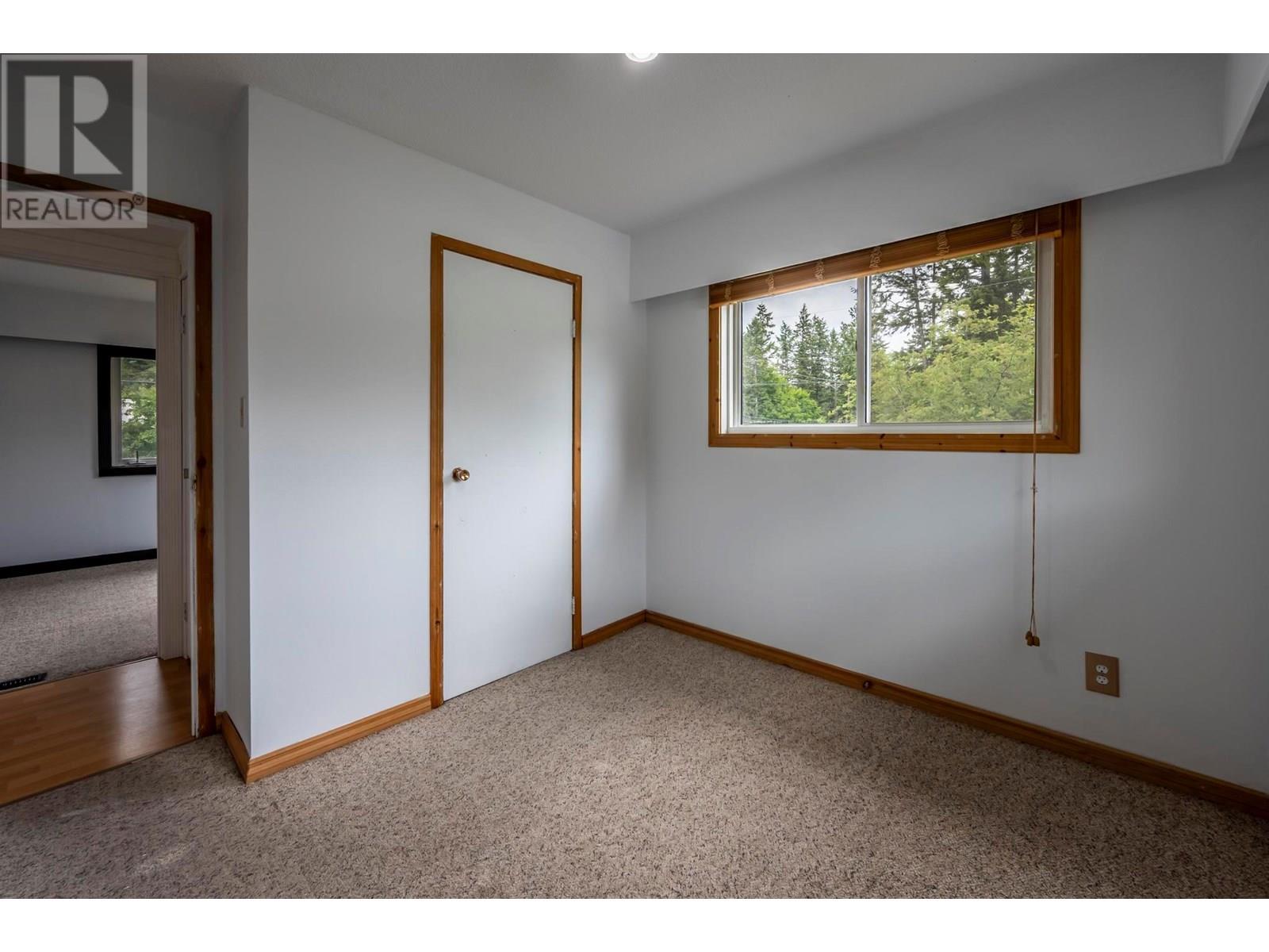 1300 11th Street S, Golden, British Columbia  V0A 1H0 - Photo 24 - 10353999