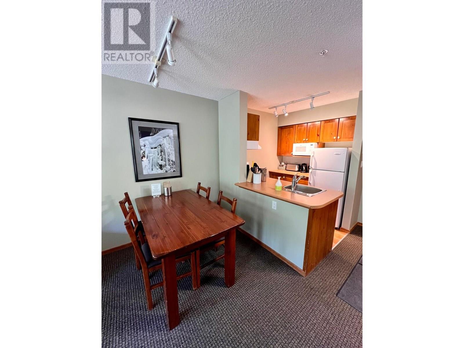 2060 Summit Drive Unit# 313, Panorama, British Columbia  V0A 1T0 - Photo 7 - 10354111