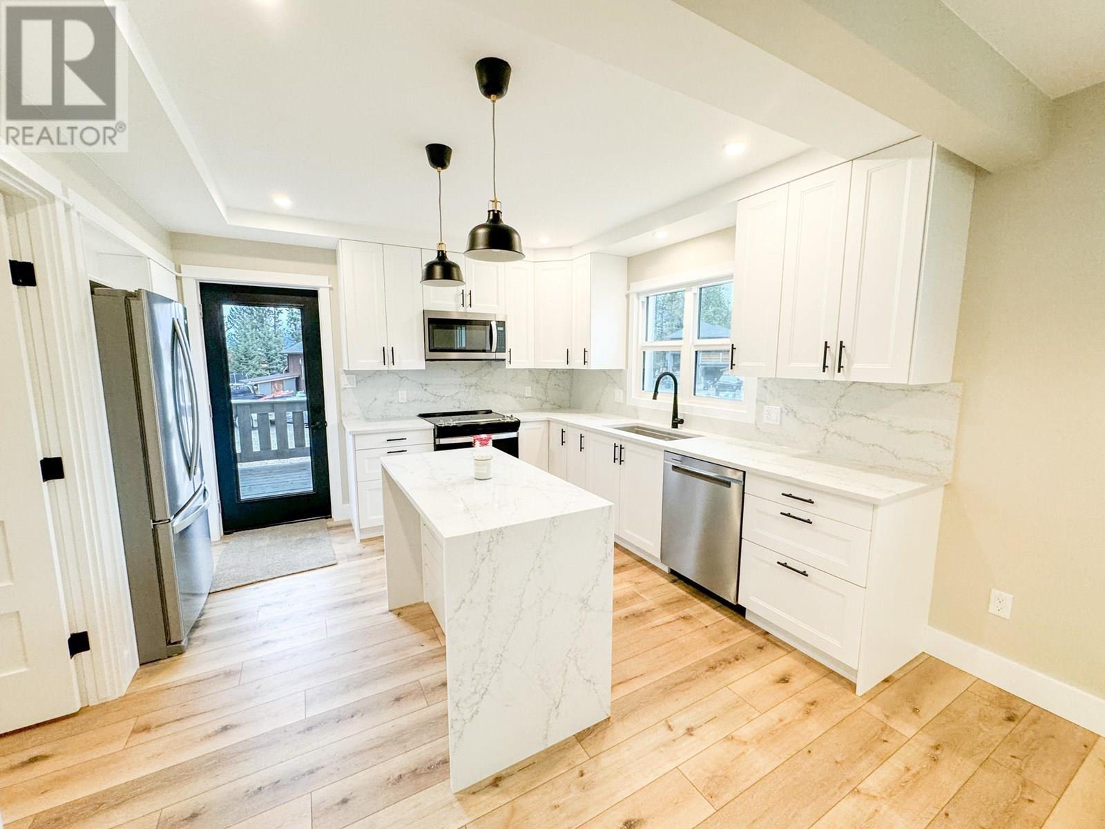 1448 Canterbury Close, Invermere, British Columbia  V0A 1K4 - Photo 15 - 10354118
