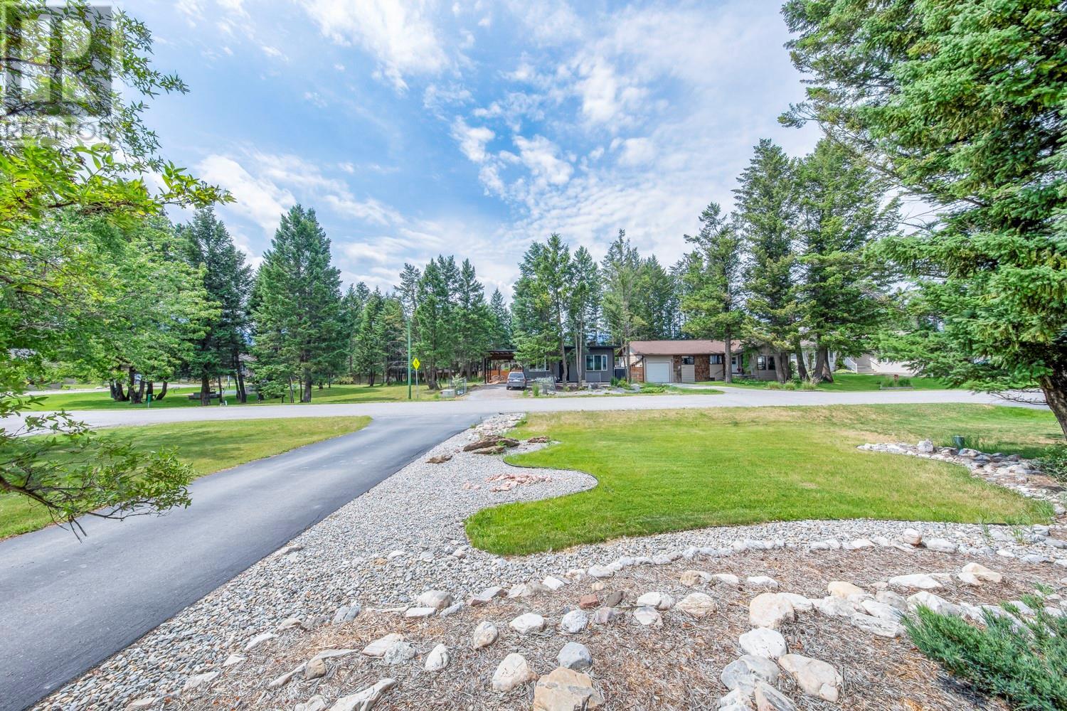7500 Rivercrest Road, Radium Hot Springs, British Columbia  V0A 1M0 - Photo 39 - 10354123