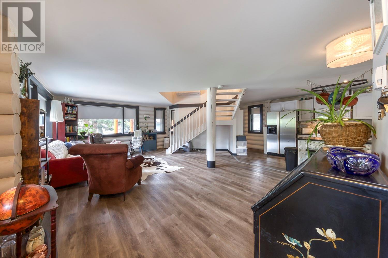 7500 Rivercrest Road, Radium Hot Springs, British Columbia  V0A 1M0 - Photo 4 - 10354123