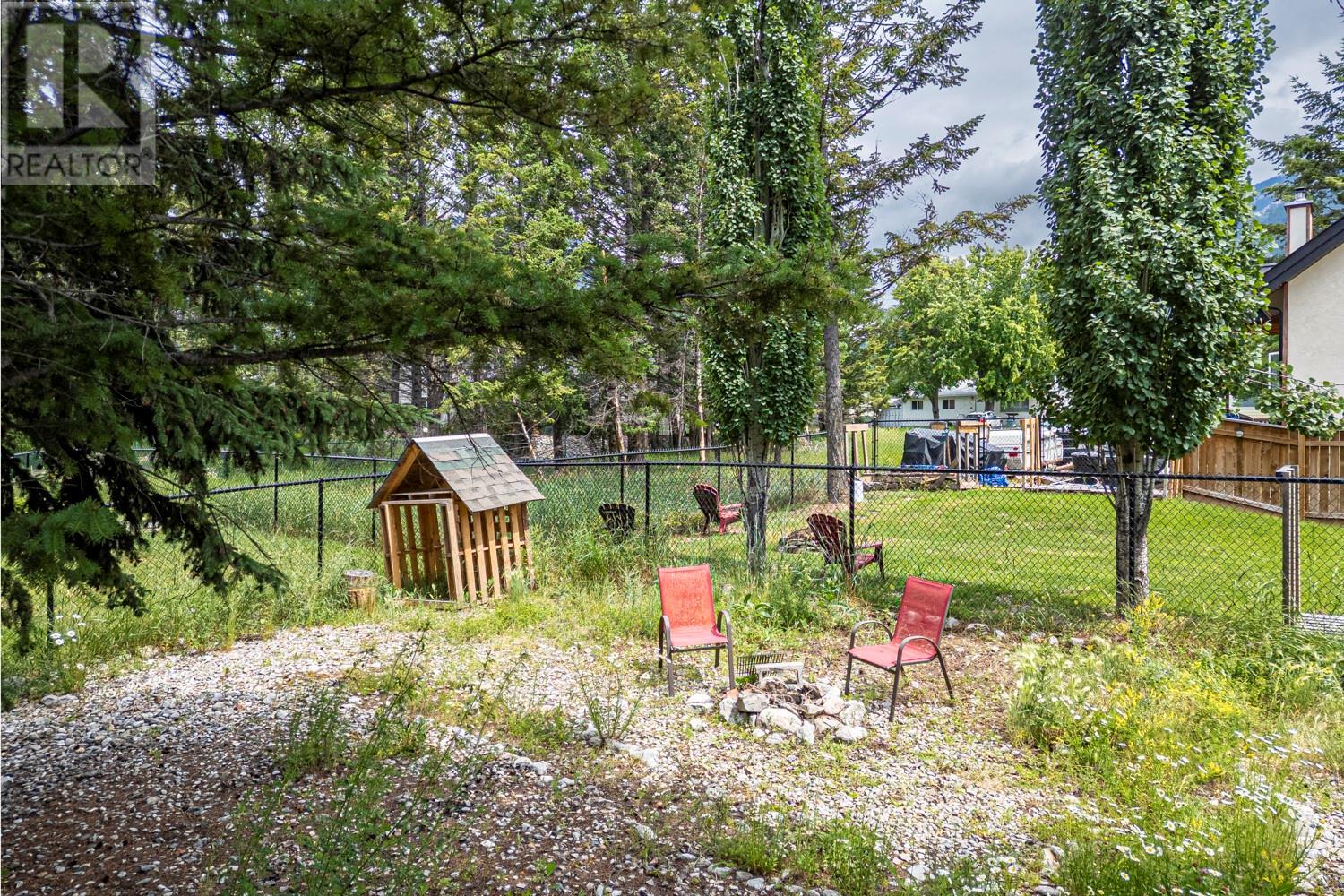 7500 Rivercrest Road, Radium Hot Springs, British Columbia  V0A 1M0 - Photo 44 - 10354123