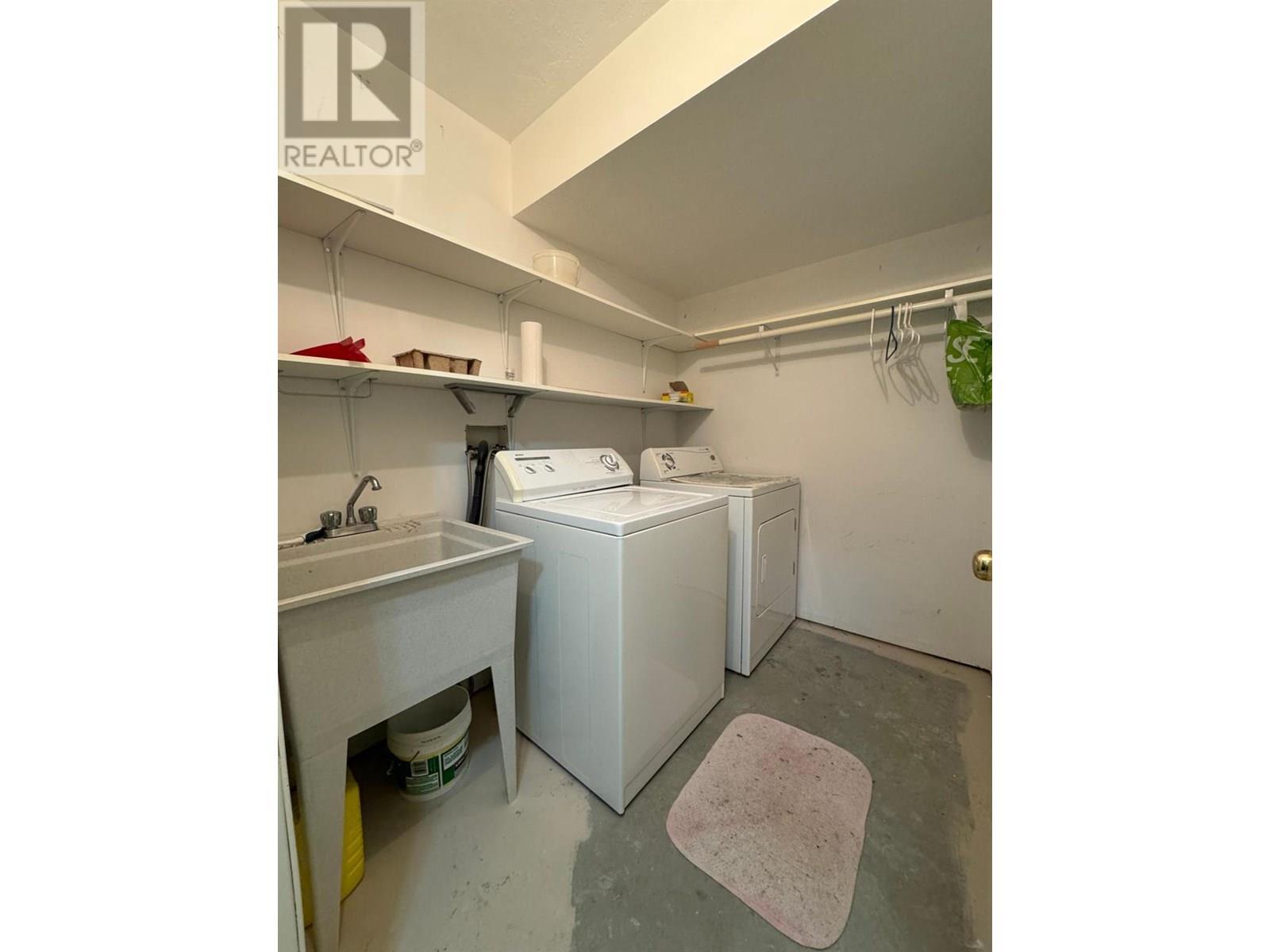 10a Wolf Crescent, Invermere, British Columbia  V0A 1K2 - Photo 33 - 10353435