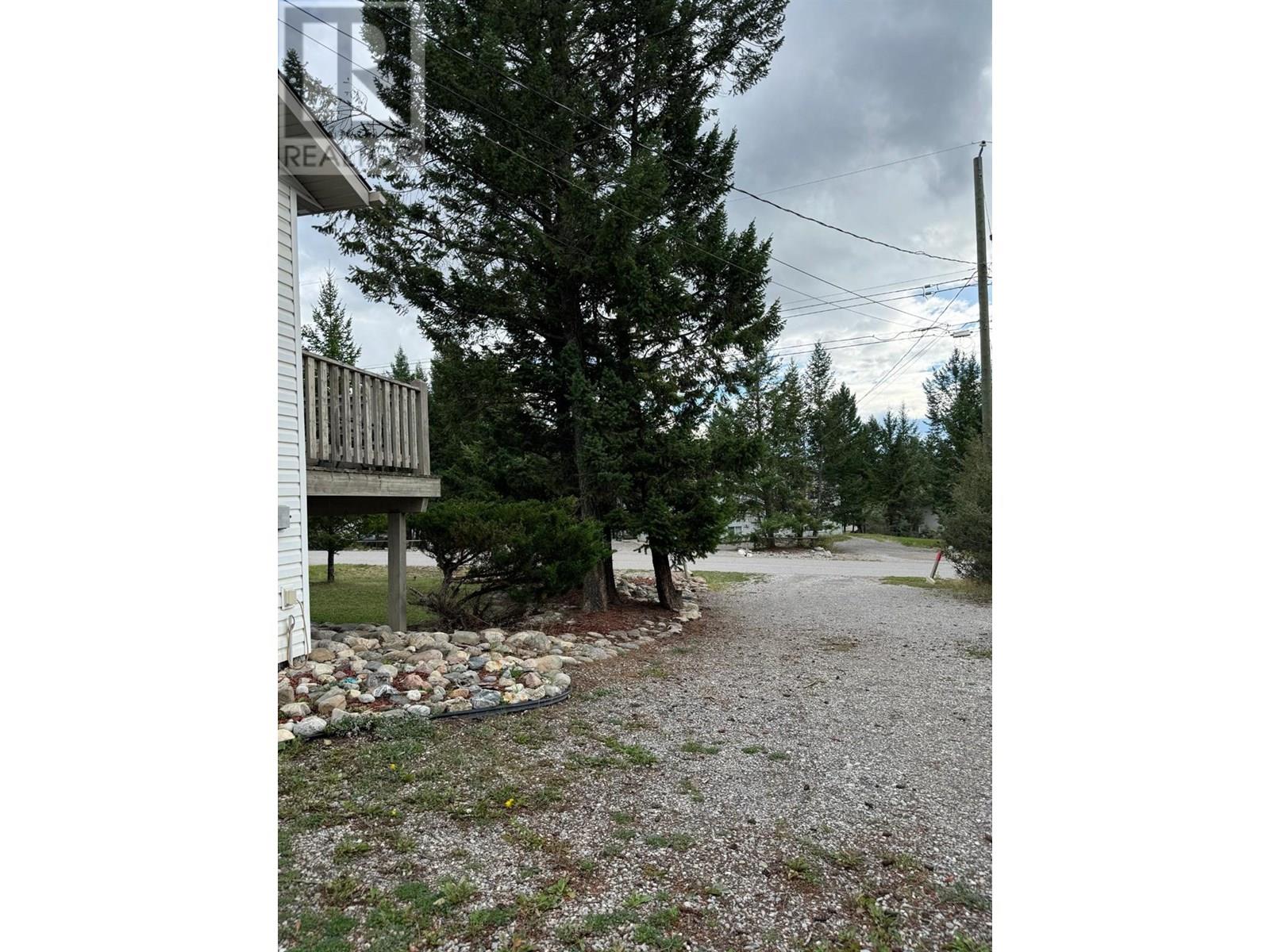 10a Wolf Crescent, Invermere, British Columbia  V0A 1K2 - Photo 5 - 10353435