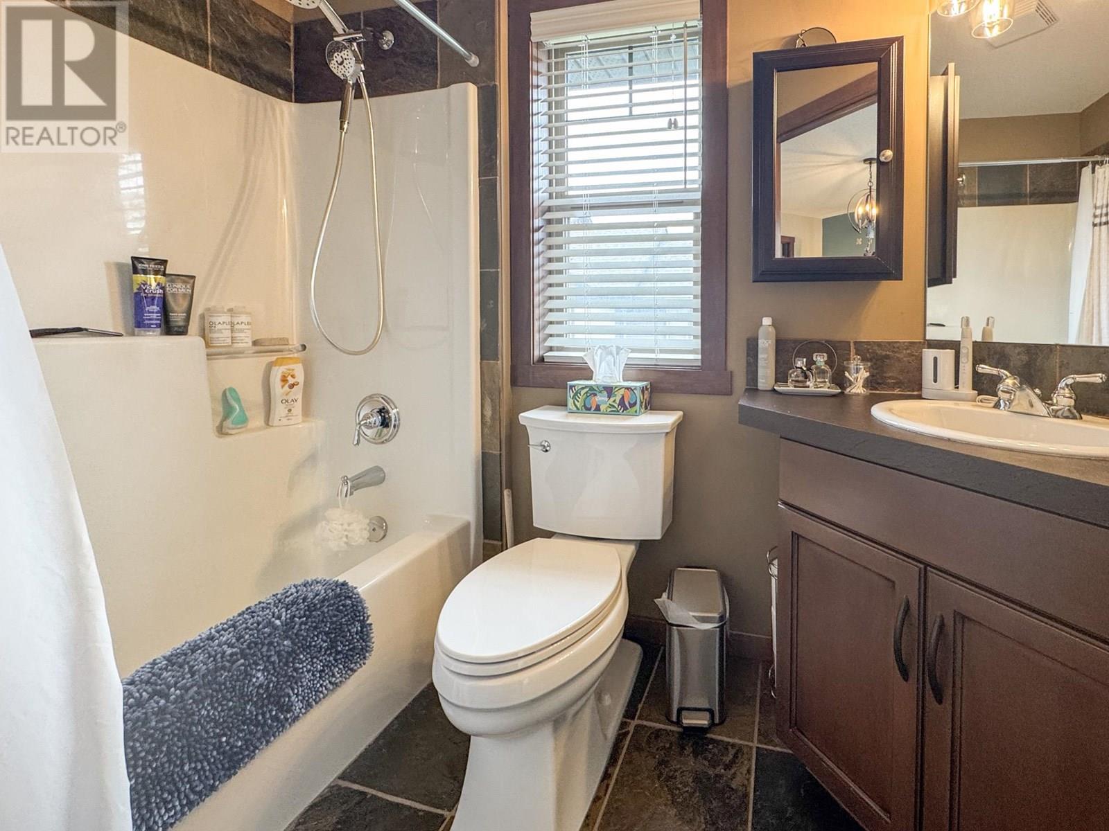 1000 9th Street Unit# 25, Invermere, British Columbia  V0A 1K0 - Photo 34 - 10354047