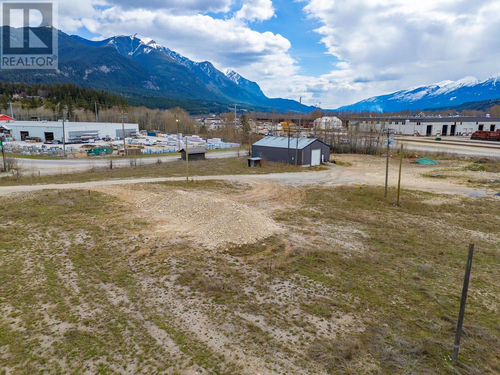 1421 9th Avenue S, Golden, British Columbia  V0A 1H0 - Photo 19 - 10354441