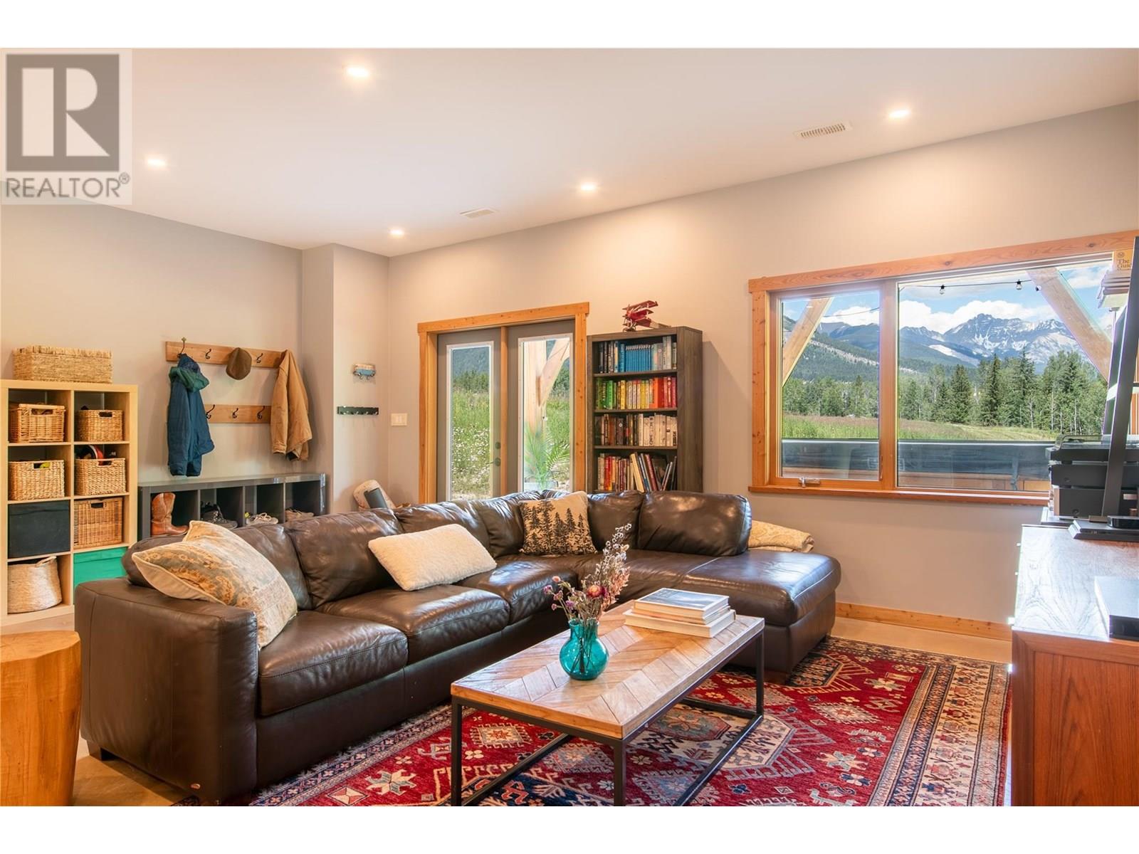 2550 Kettleston Road, Golden, British Columbia  V0A 1H1 - Photo 30 - 10354523