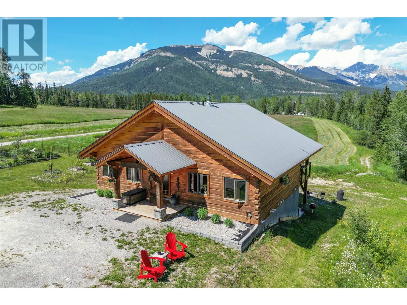 2550 Kettleston Road, Golden, British Columbia  V0A 1H1 - Photo 50 - 10354523