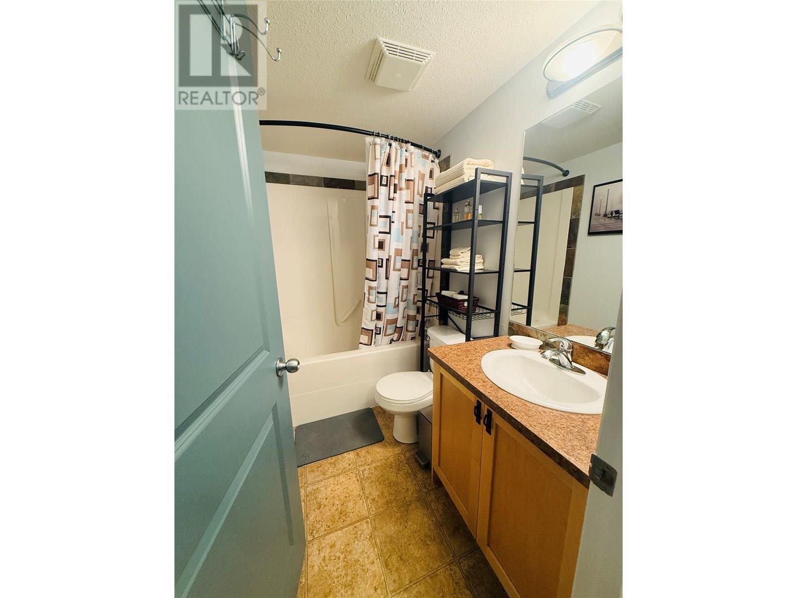 4874 Stanley Street Unit# 110, Radium Hot Springs, British Columbia  V0A 1M0 - Photo 24 - 10354607