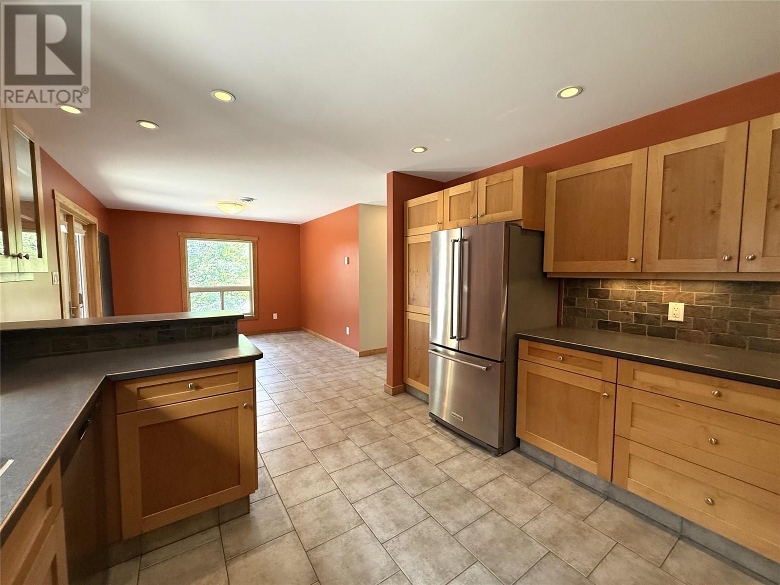1305 Stoney Lane, Golden, British Columbia  V0A 1H3 - Photo 10 - 10354750