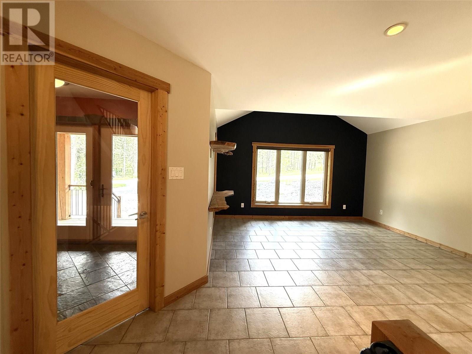 1305 Stoney Lane, Golden, British Columbia  V0A 1H3 - Photo 15 - 10354750