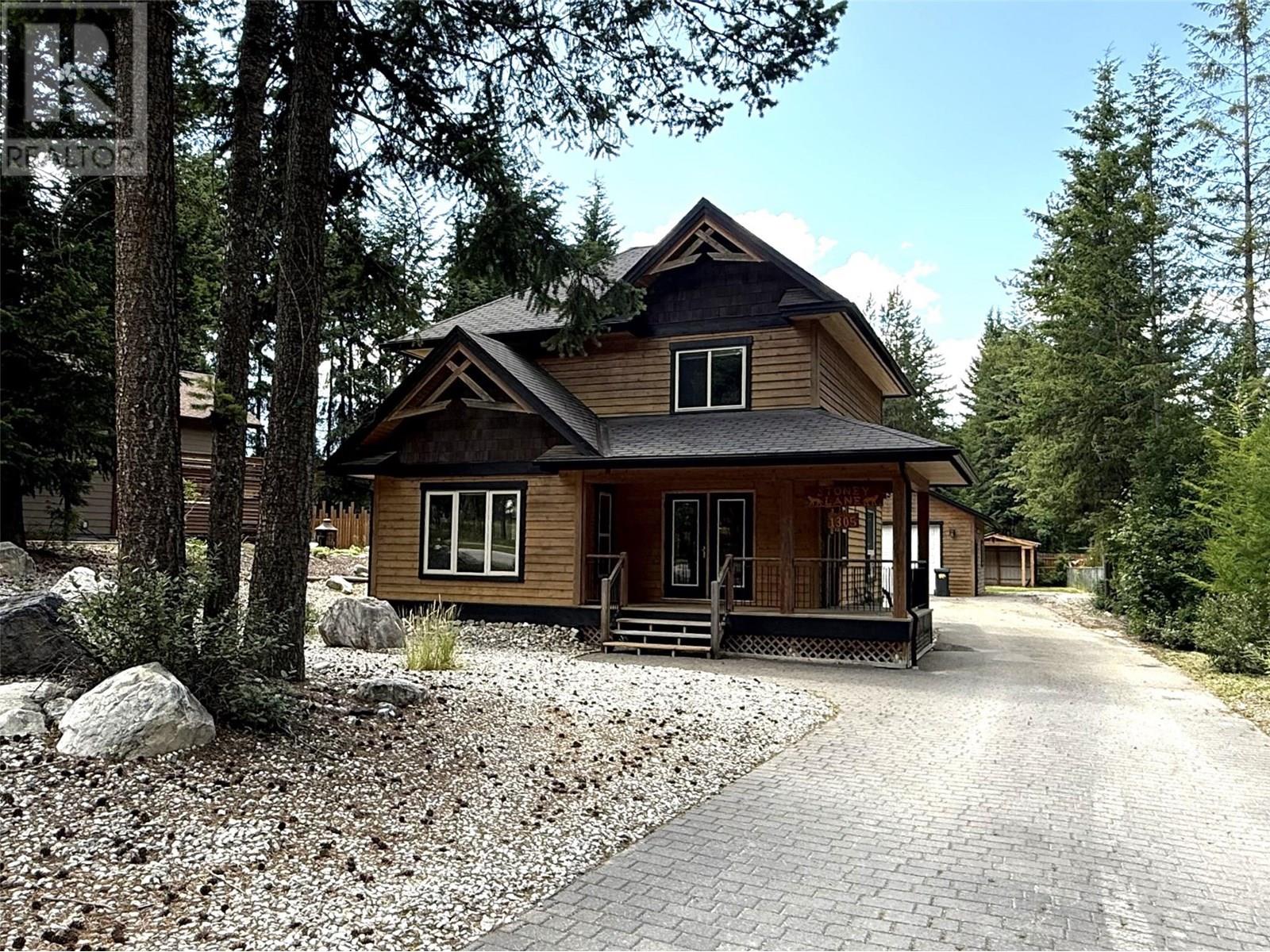 1305 Stoney Lane, Golden, British Columbia  V0A 1H3 - Photo 39 - 10354750