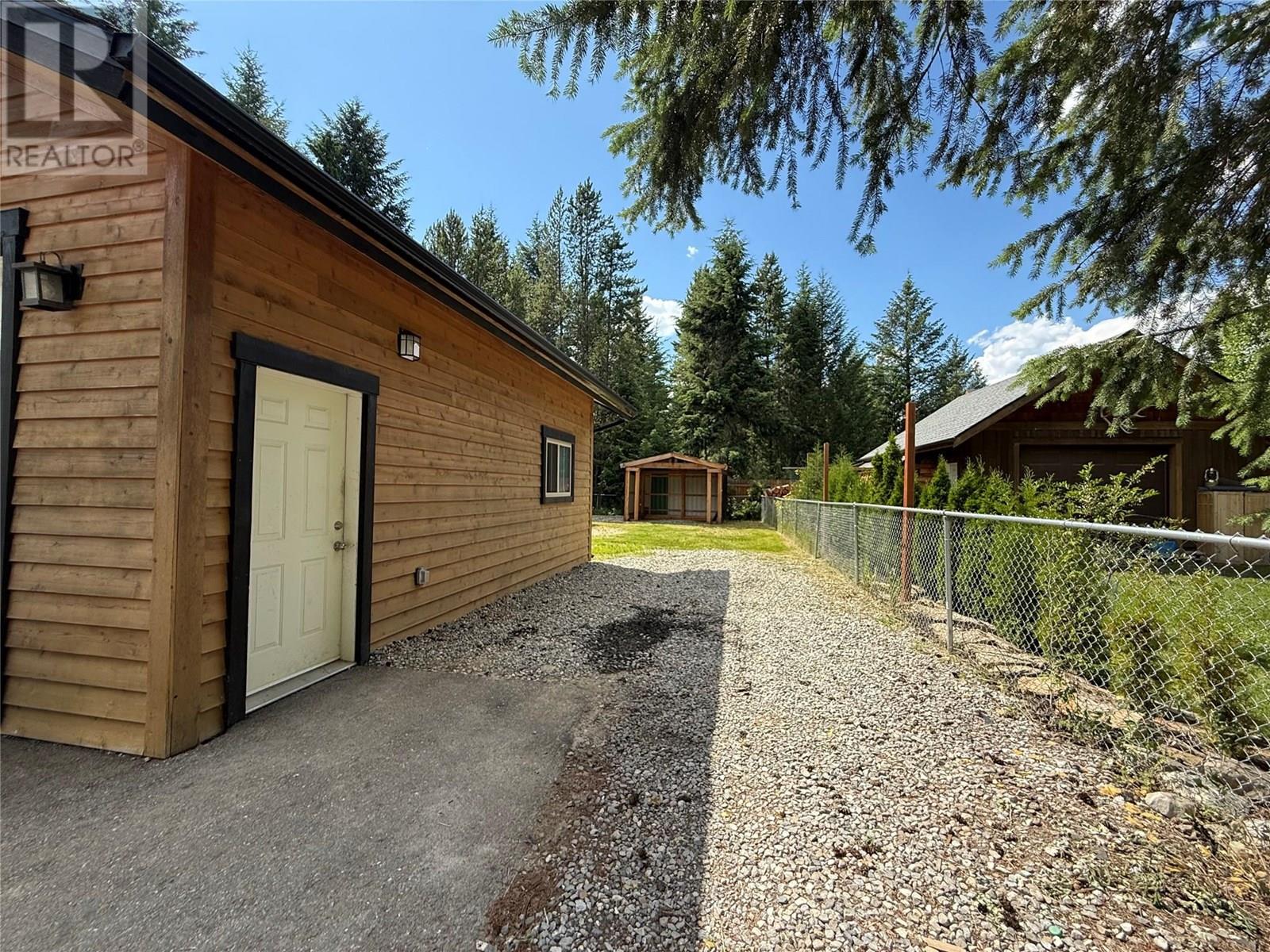1305 Stoney Lane, Golden, British Columbia  V0A 1H3 - Photo 41 - 10354750