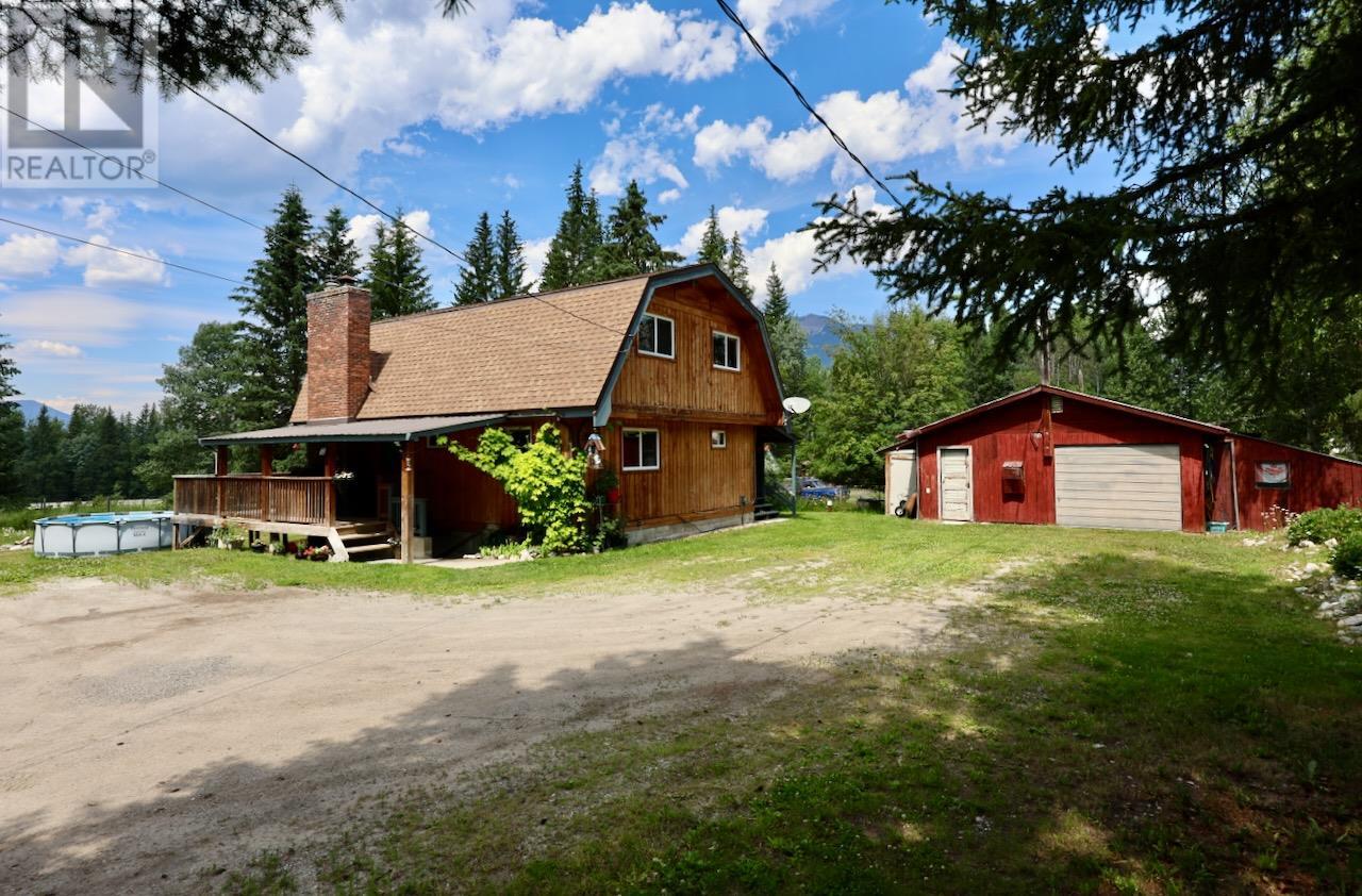 1871 Blaeberry Road, Golden, British Columbia  V0A 1H0 - Photo 46 - 10354768