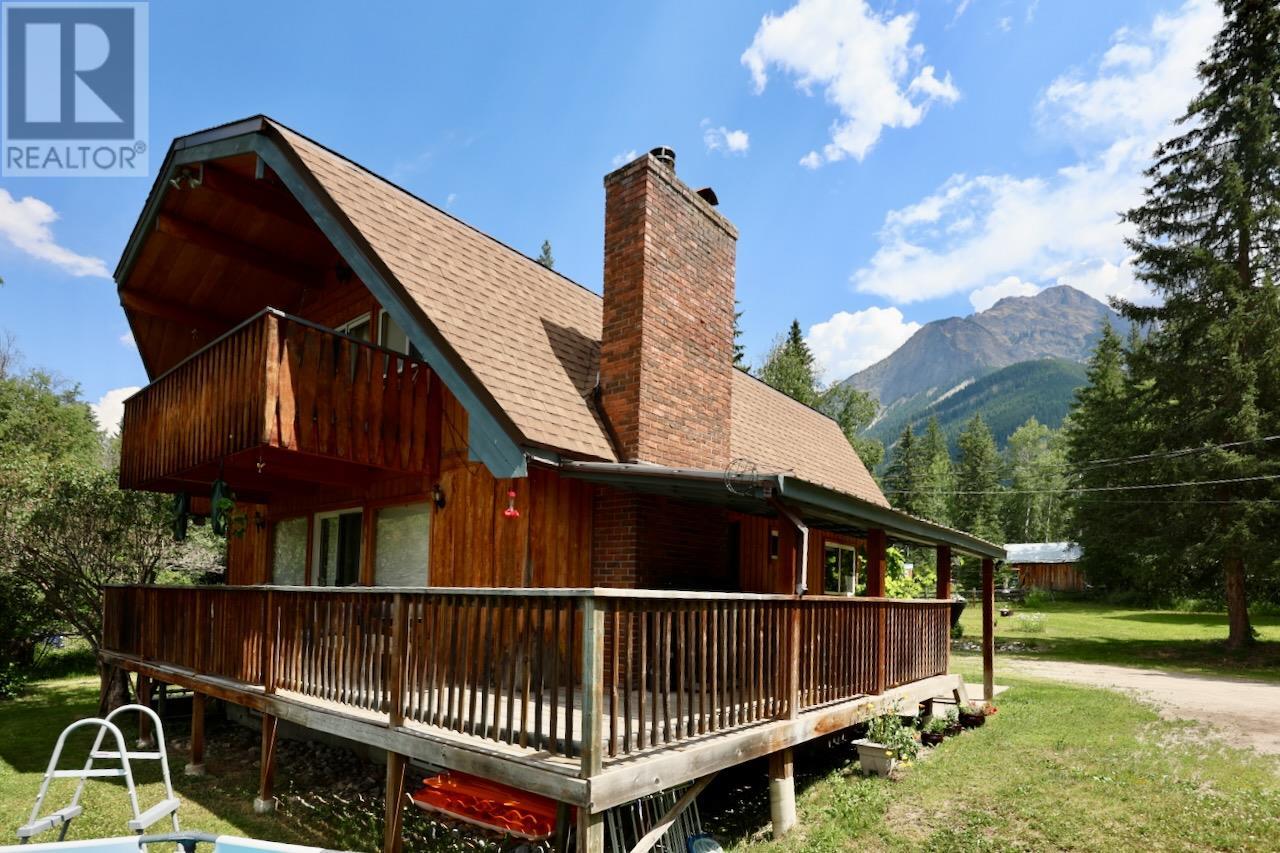 1871 Blaeberry Road, Golden, British Columbia  V0A 1H0 - Photo 52 - 10354768
