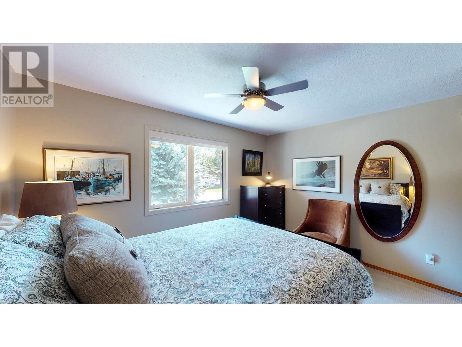 7535 Columbia Avenue Unit# 13, Radium Hot Springs, British Columbia  V0A 1M0 - Photo 37 - 10354569