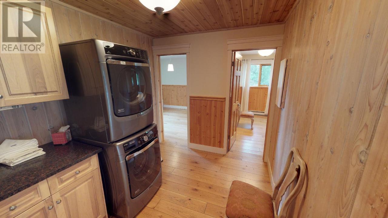 613 Lakeview Road, Invermere, British Columbia  V0A 1K3 - Photo 28 - 10354777