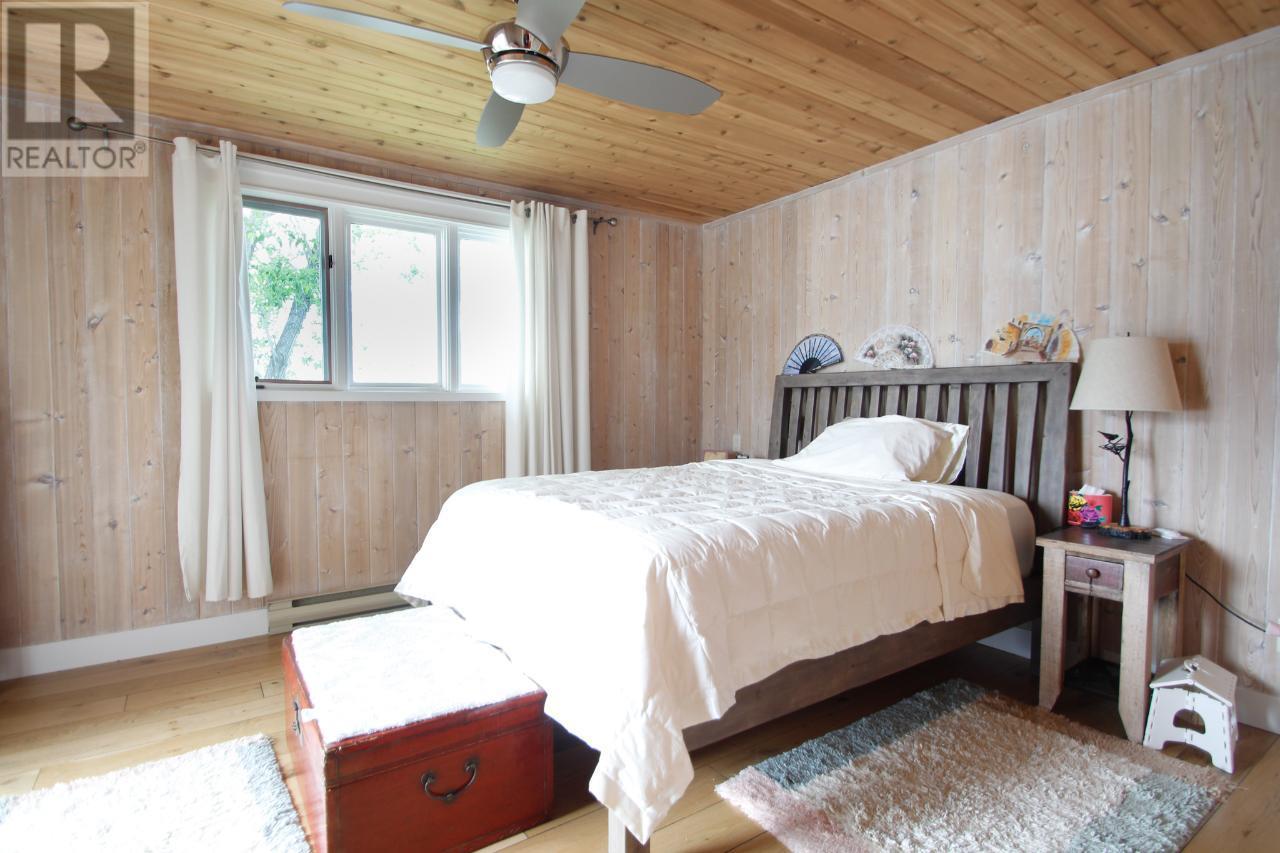 613 Lakeview Road, Invermere, British Columbia  V0A 1K3 - Photo 29 - 10354777