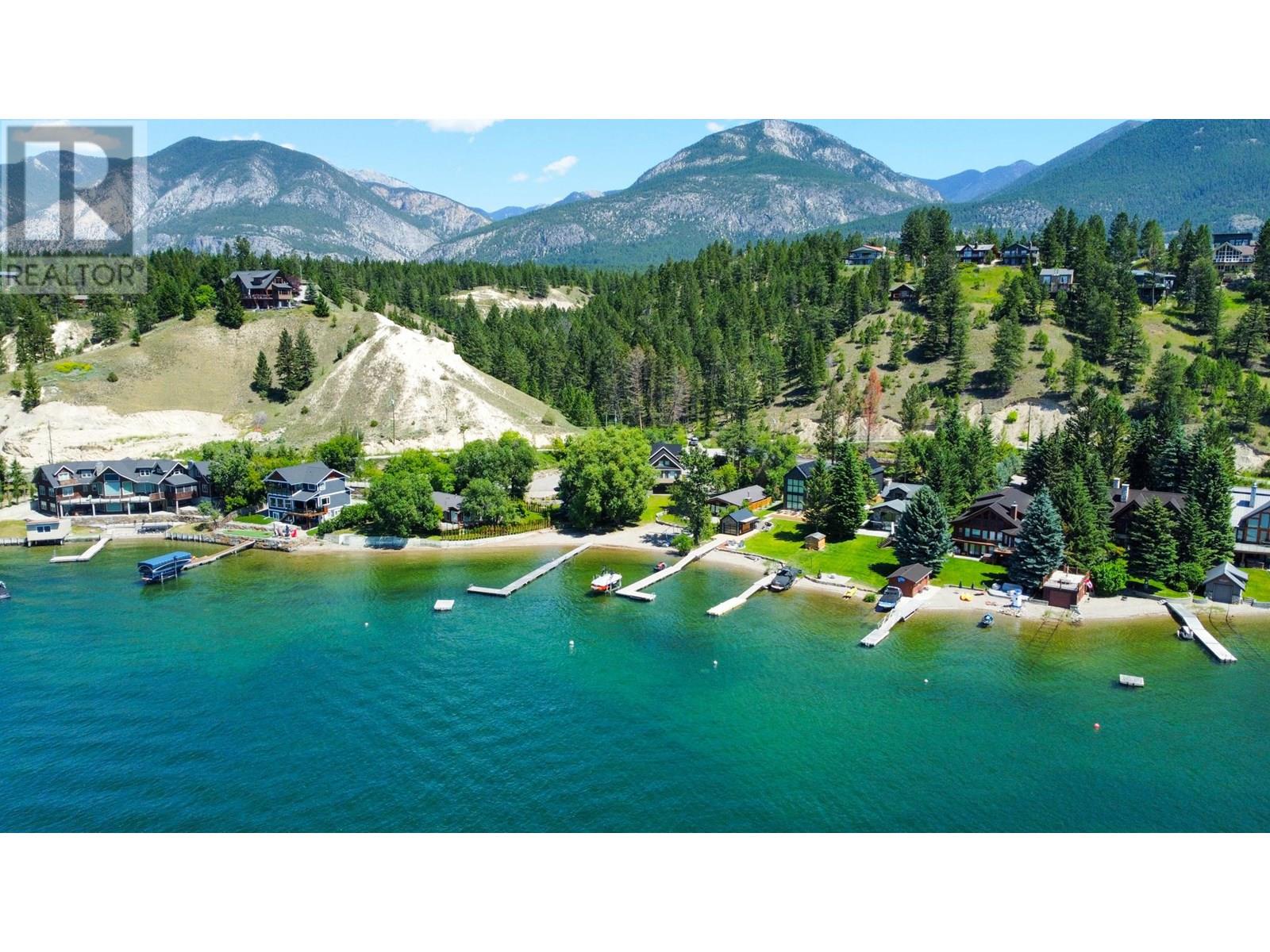 613 Lakeview Road, Invermere, British Columbia  V0A 1K3 - Photo 7 - 10354777