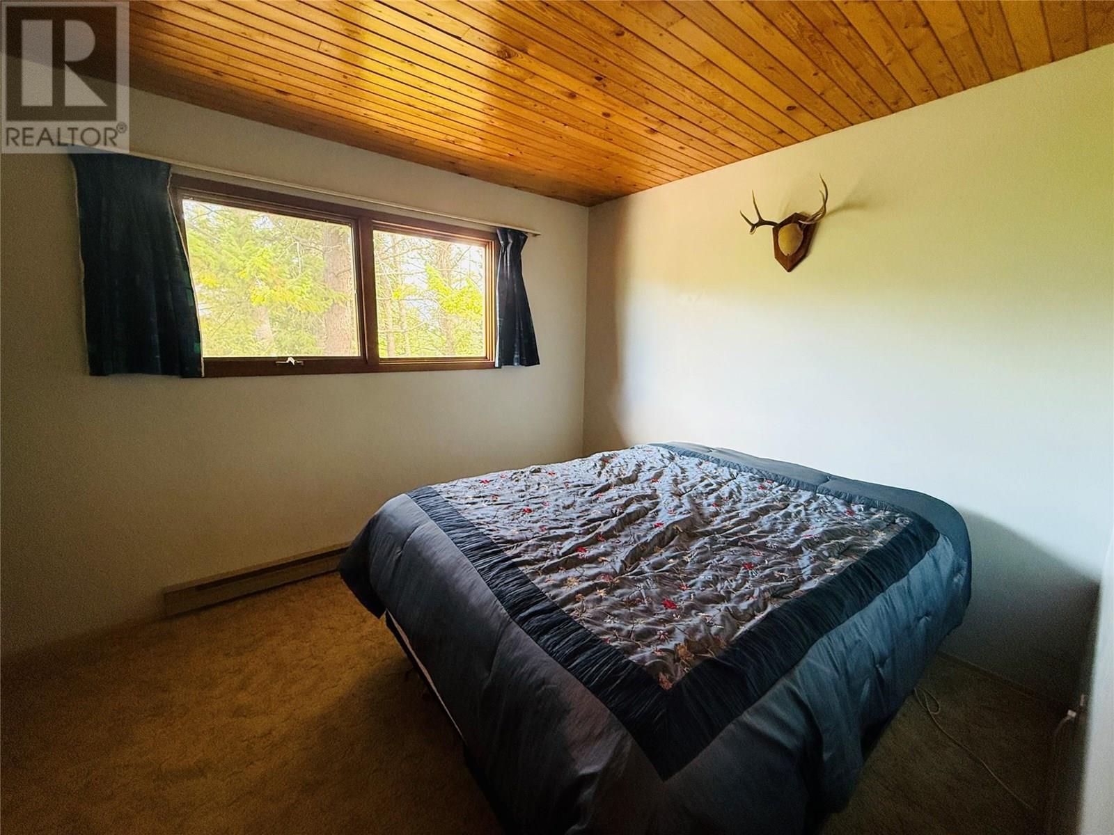 1410 10a Avenue, Invermere, British Columbia  V0A 1K0 - Photo 22 - 10354838