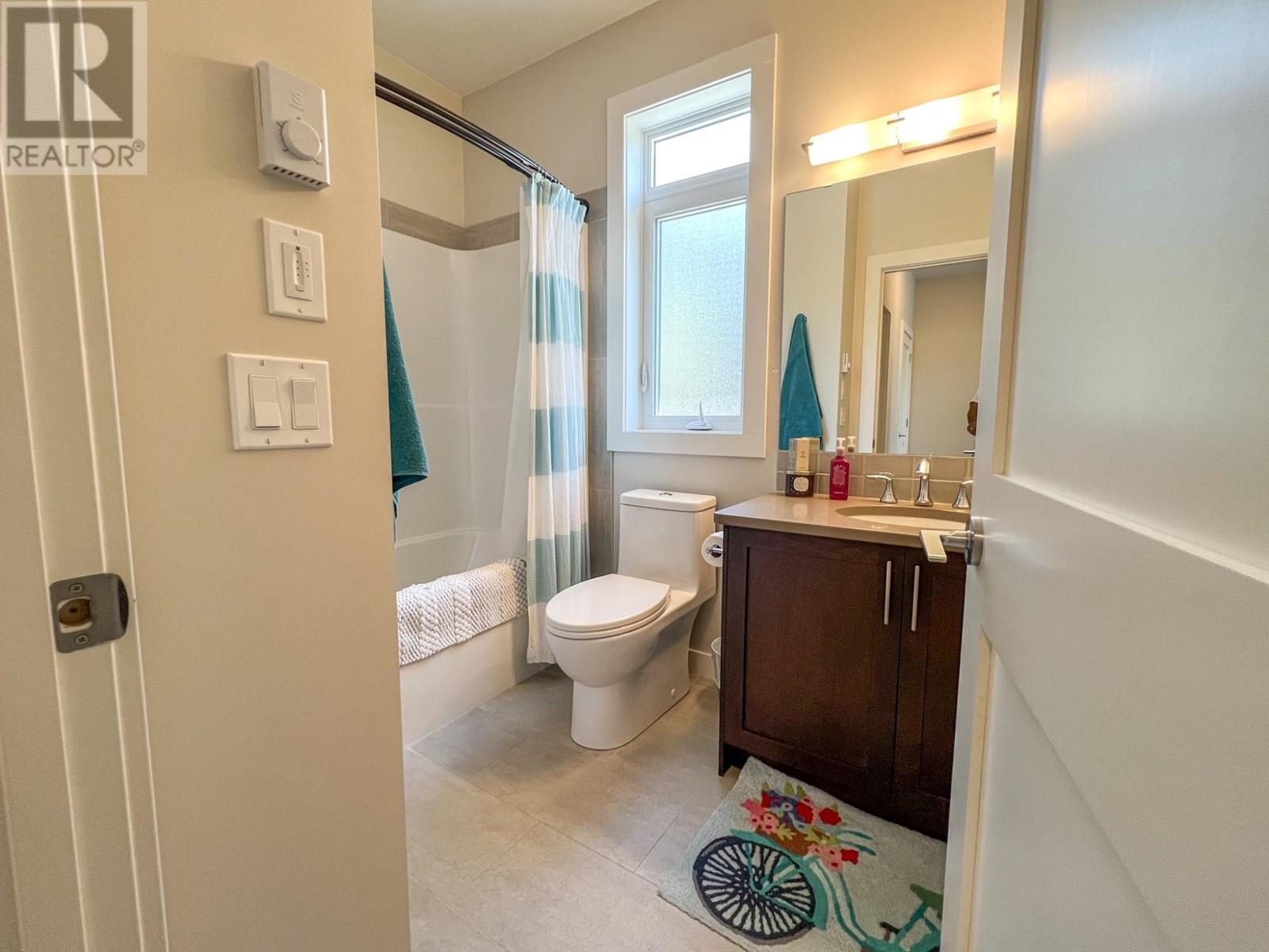 615/619 Lakeview Road, Invermere, British Columbia  V0A 1K3 - Photo 27 - 10354922