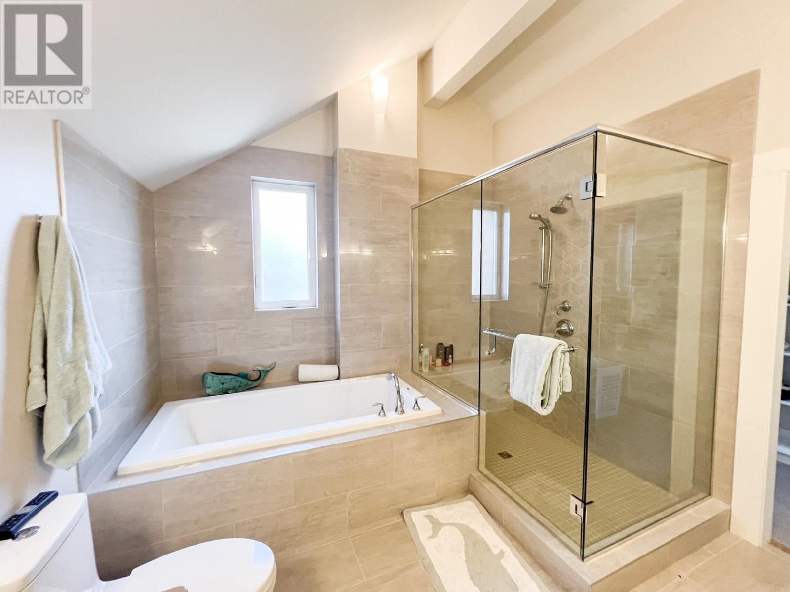 615/619 Lakeview Road, Invermere, British Columbia  V0A 1K3 - Photo 45 - 10354922