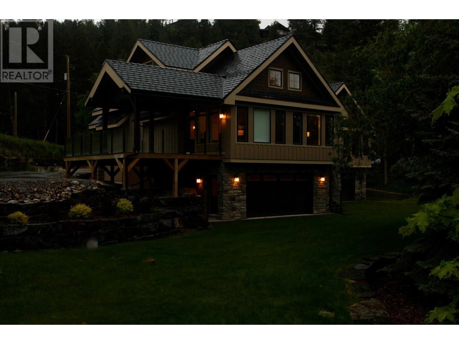 615/619 Lakeview Road, Invermere, British Columbia  V0A 1K3 - Photo 9 - 10354922