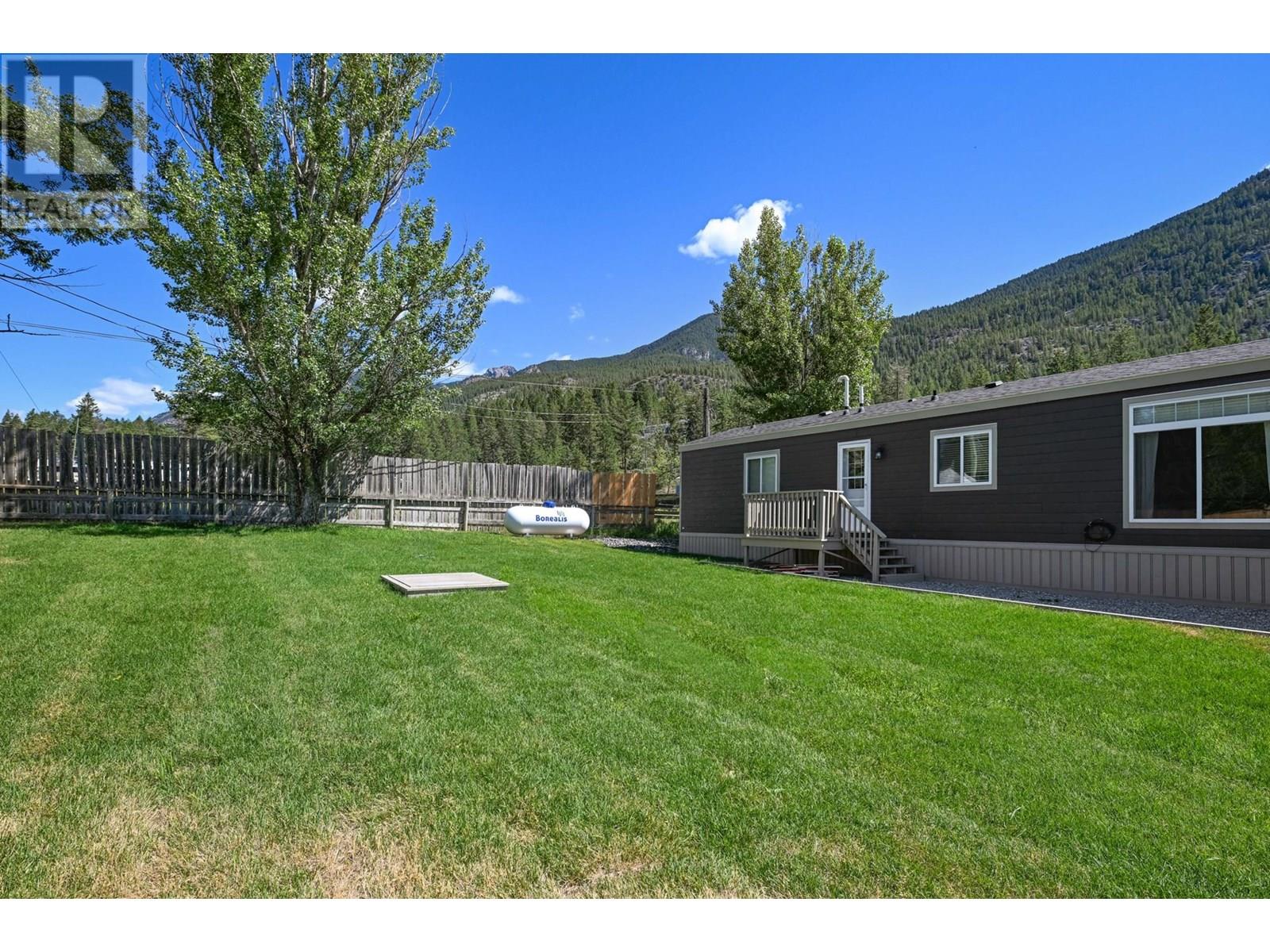 8614 Hwy 93/95 Highway Unit# 6, Dry Gulch, British Columbia  V0A 1M0 - Photo 16 - 10355216