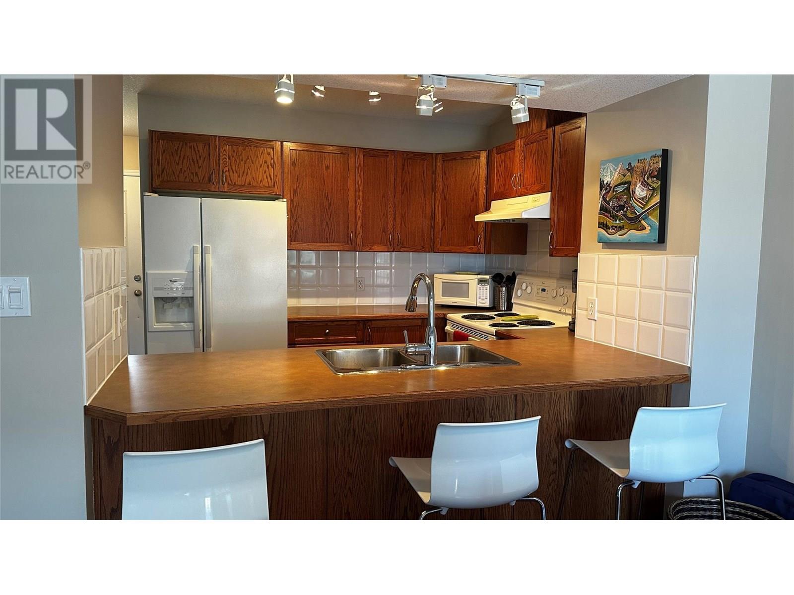 4904 Ridge Road Unit# 122, Radium Hot Springs, British Columbia  V0A 1M0 - Photo 7 - 10355071