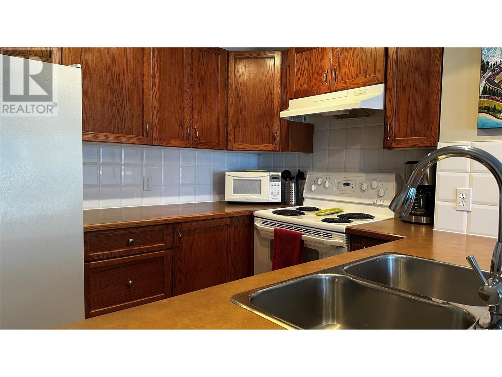 4904 Ridge Road Unit# 122, Radium Hot Springs, British Columbia  V0A 1M0 - Photo 8 - 10355071