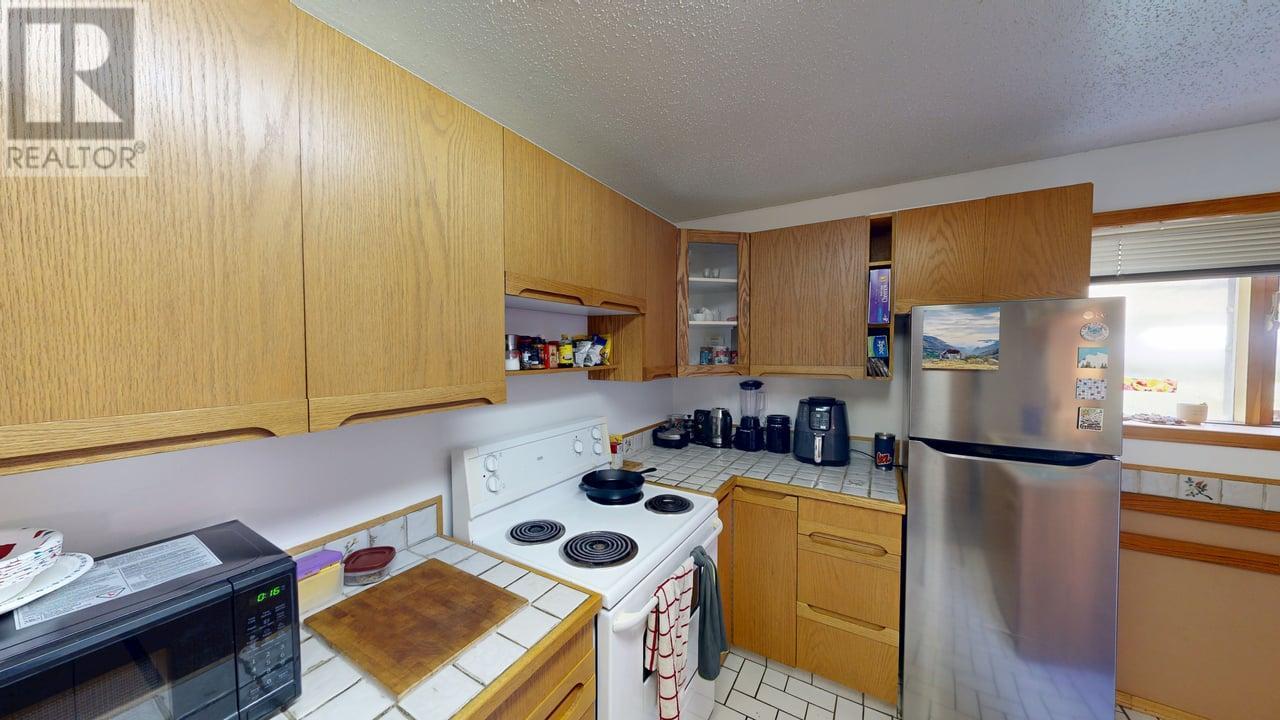 1297 Campbell Road, Golden, British Columbia  V0A 1H7 - Photo 10 - 10354368