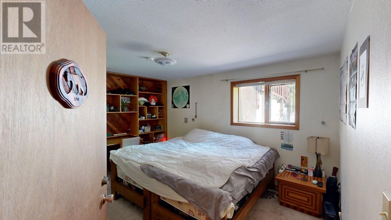 1297 Campbell Road, Golden, British Columbia  V0A 1H7 - Photo 11 - 10354368