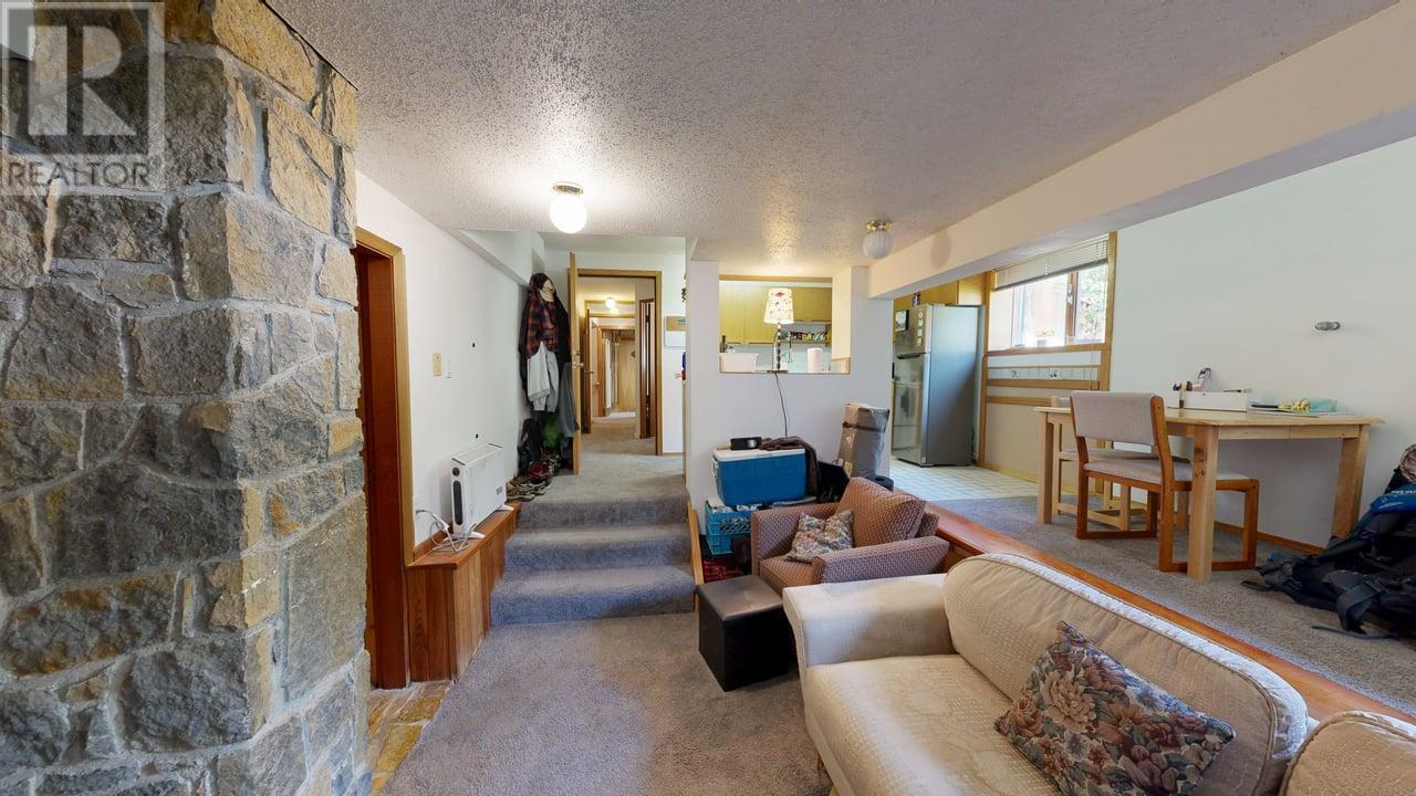 1297 Campbell Road, Golden, British Columbia  V0A 1H7 - Photo 12 - 10354368