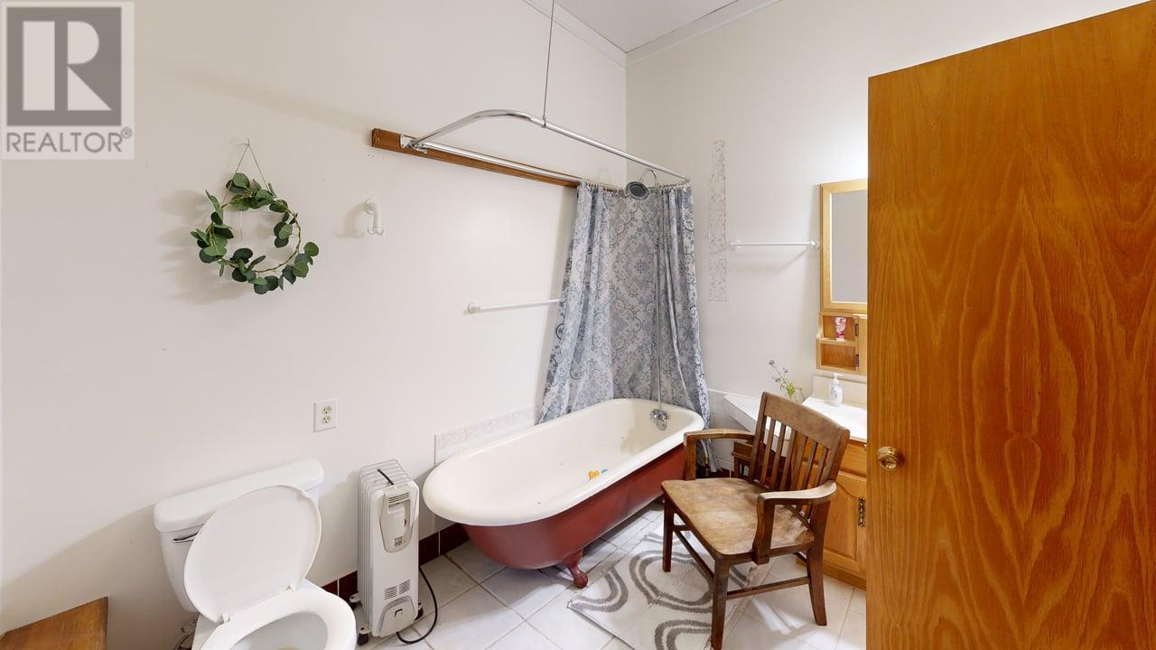 1297 Campbell Road, Golden, British Columbia  V0A 1H7 - Photo 23 - 10354368