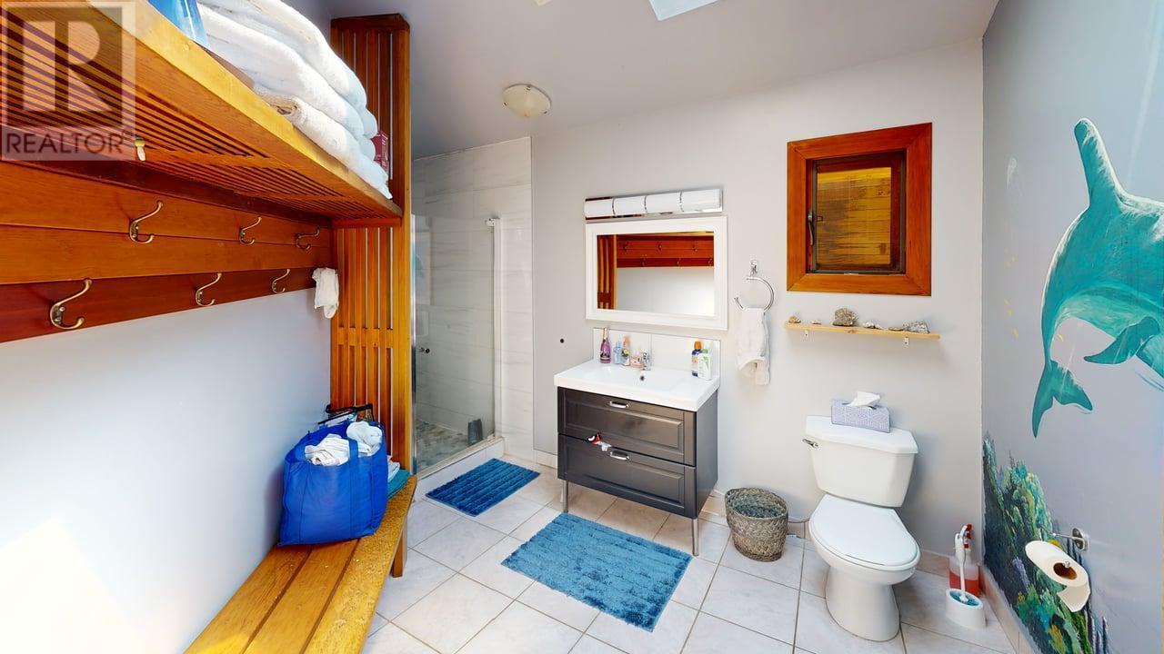 1297 Campbell Road, Golden, British Columbia  V0A 1H7 - Photo 28 - 10354368