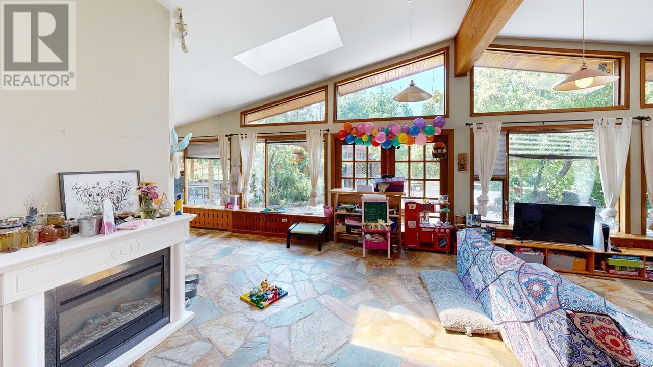 1297 Campbell Road, Golden, British Columbia  V0A 1H7 - Photo 43 - 10354368