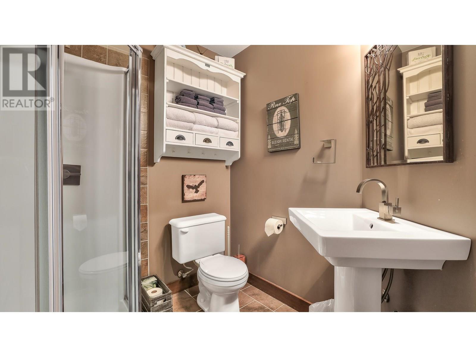 2075 Summit Drive Unit# 7, Panorama, British Columbia  V0A 1T0 - Photo 29 - 10355516