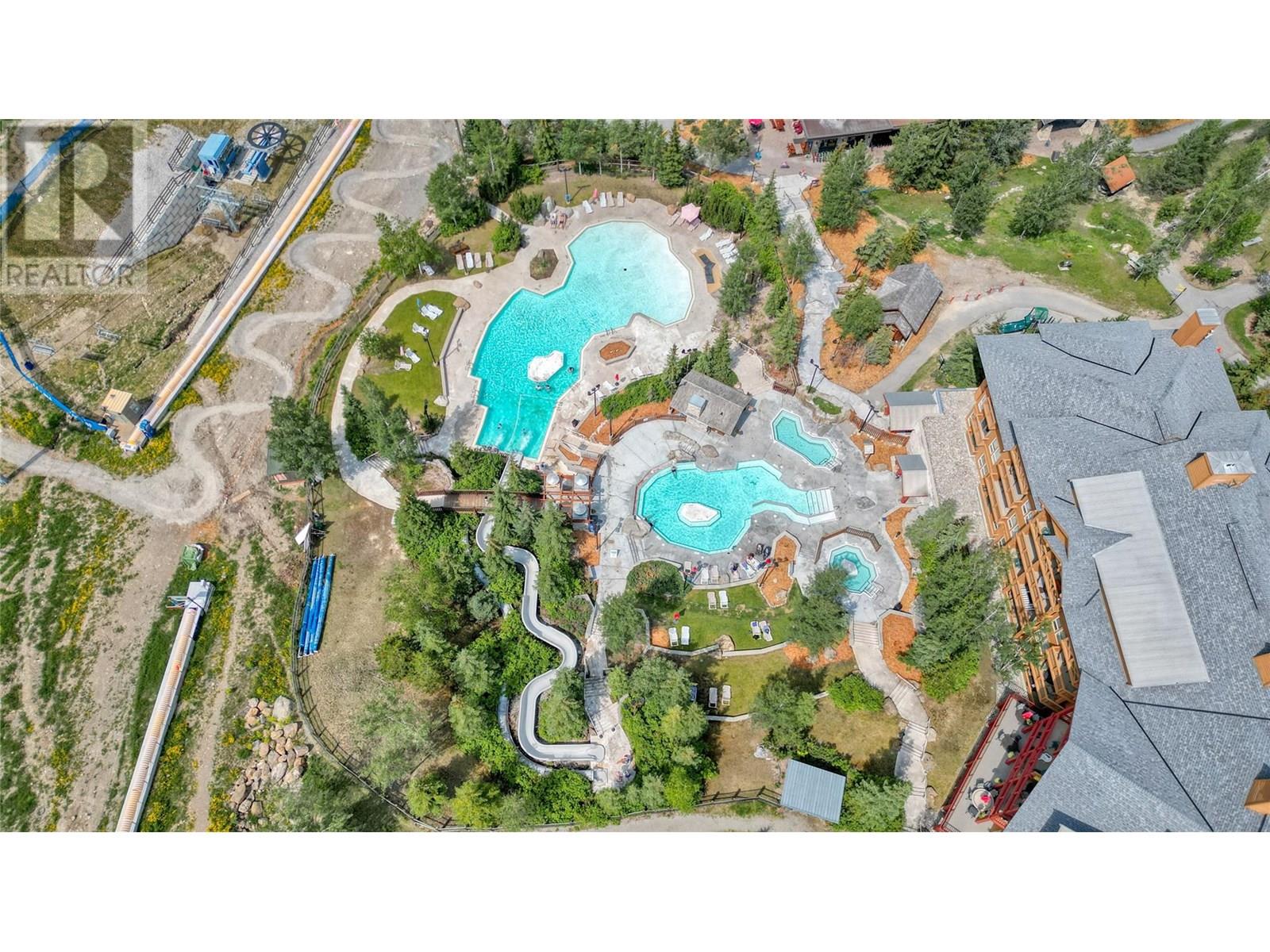 2075 Summit Drive Unit# 7, Panorama, British Columbia  V0A 1T0 - Photo 3 - 10355516