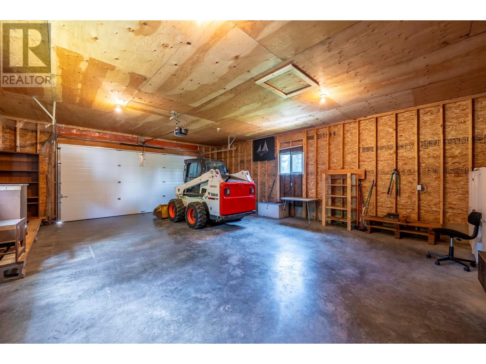 569b Habart Lower Road, Golden, British Columbia  V0A 1H2 - Photo 30 - 10355478