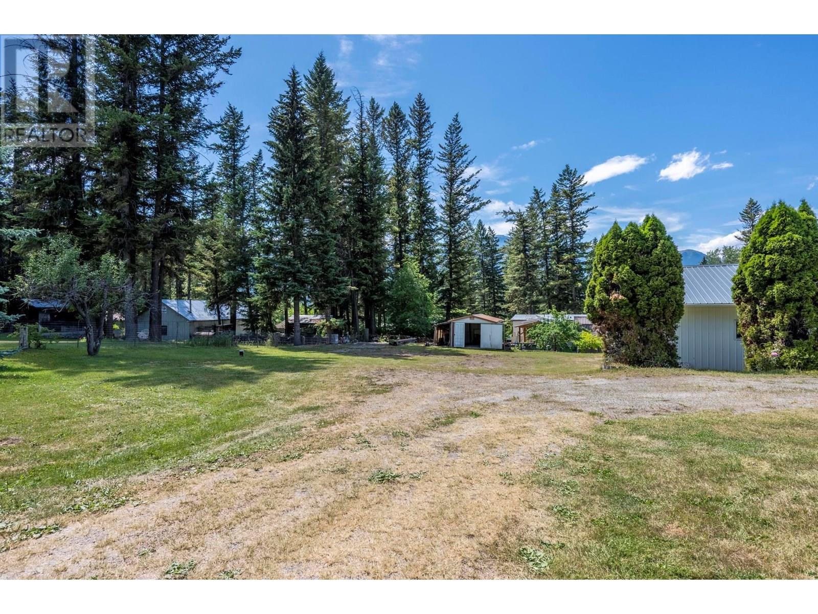 569b Habart Lower Road, Golden, British Columbia  V0A 1H2 - Photo 43 - 10355478