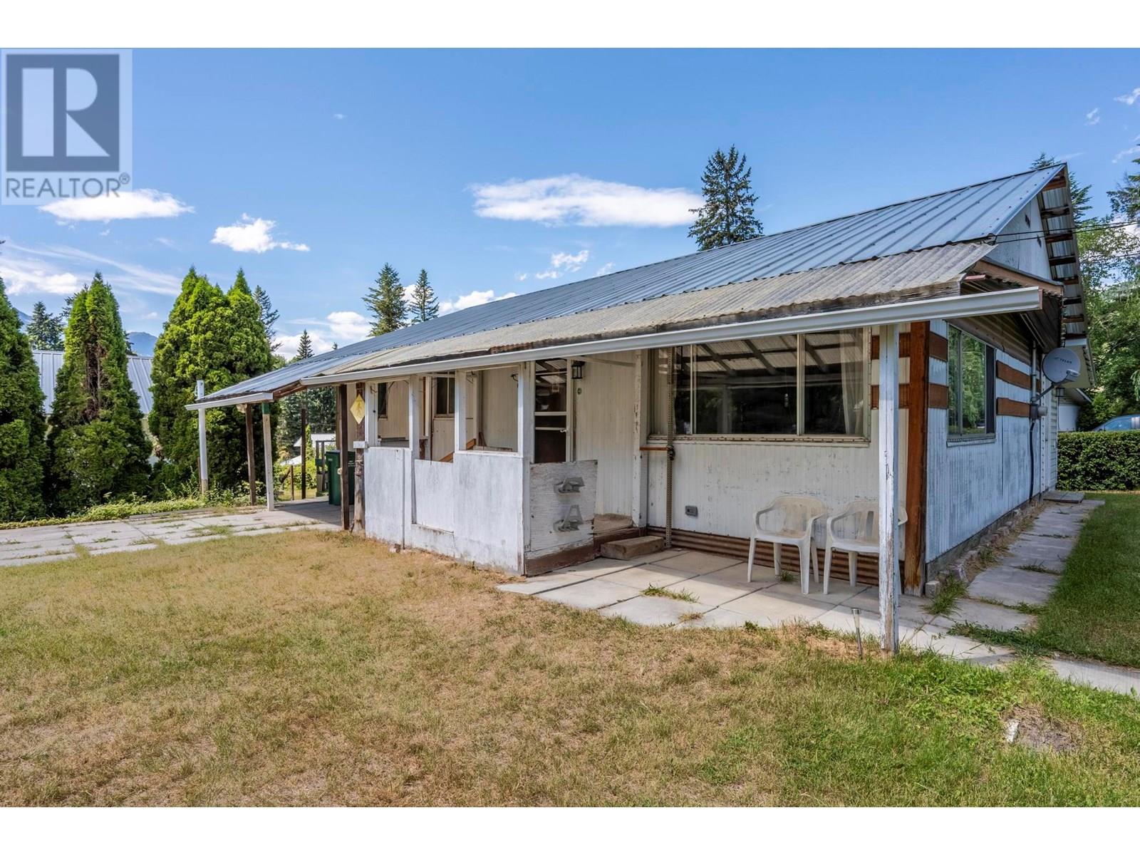 569b Habart Lower Road, Golden, British Columbia  V0A 1H2 - Photo 44 - 10355478