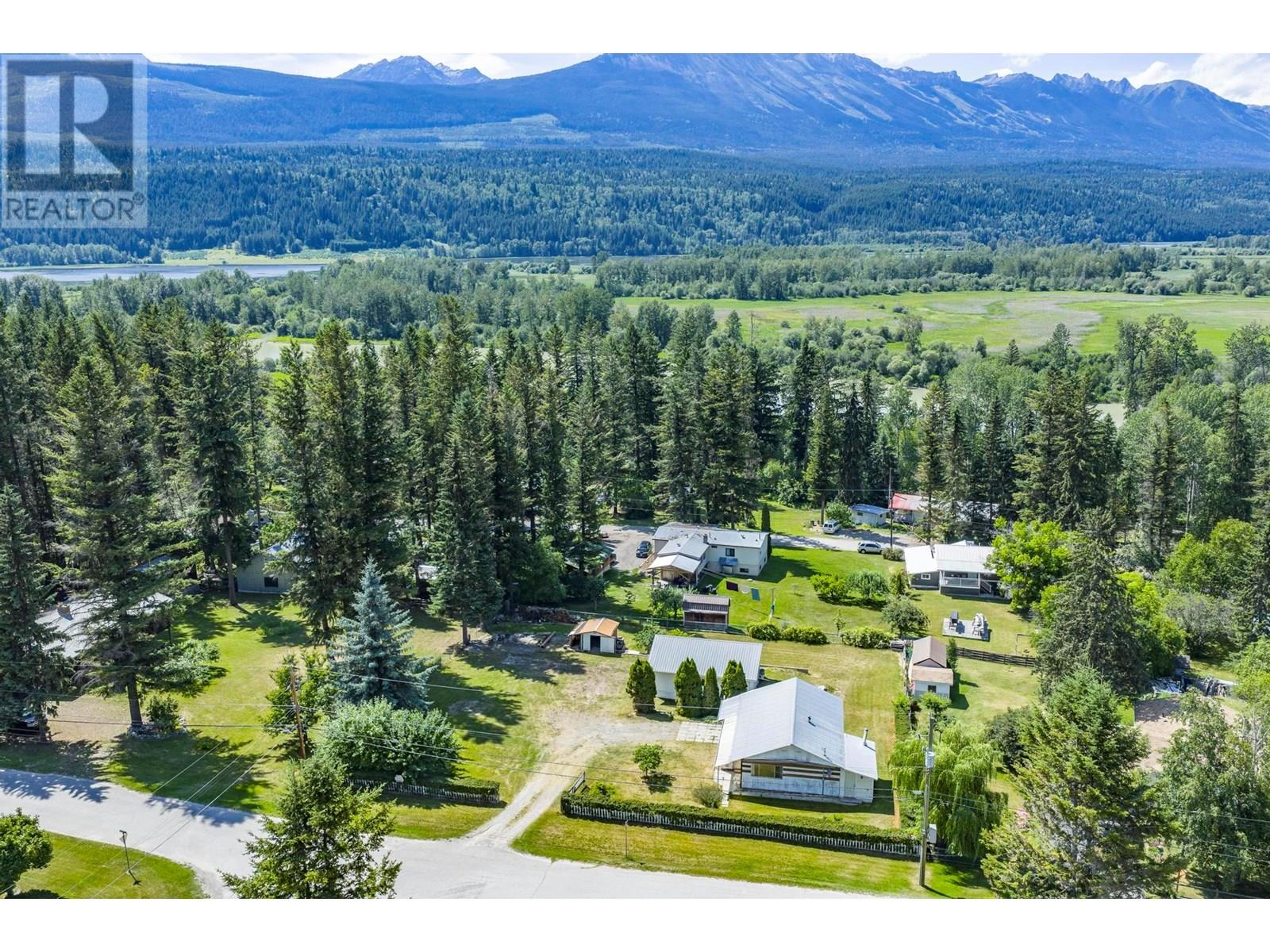 569b Habart Lower Road, Golden, British Columbia  V0A 1H2 - Photo 46 - 10355478