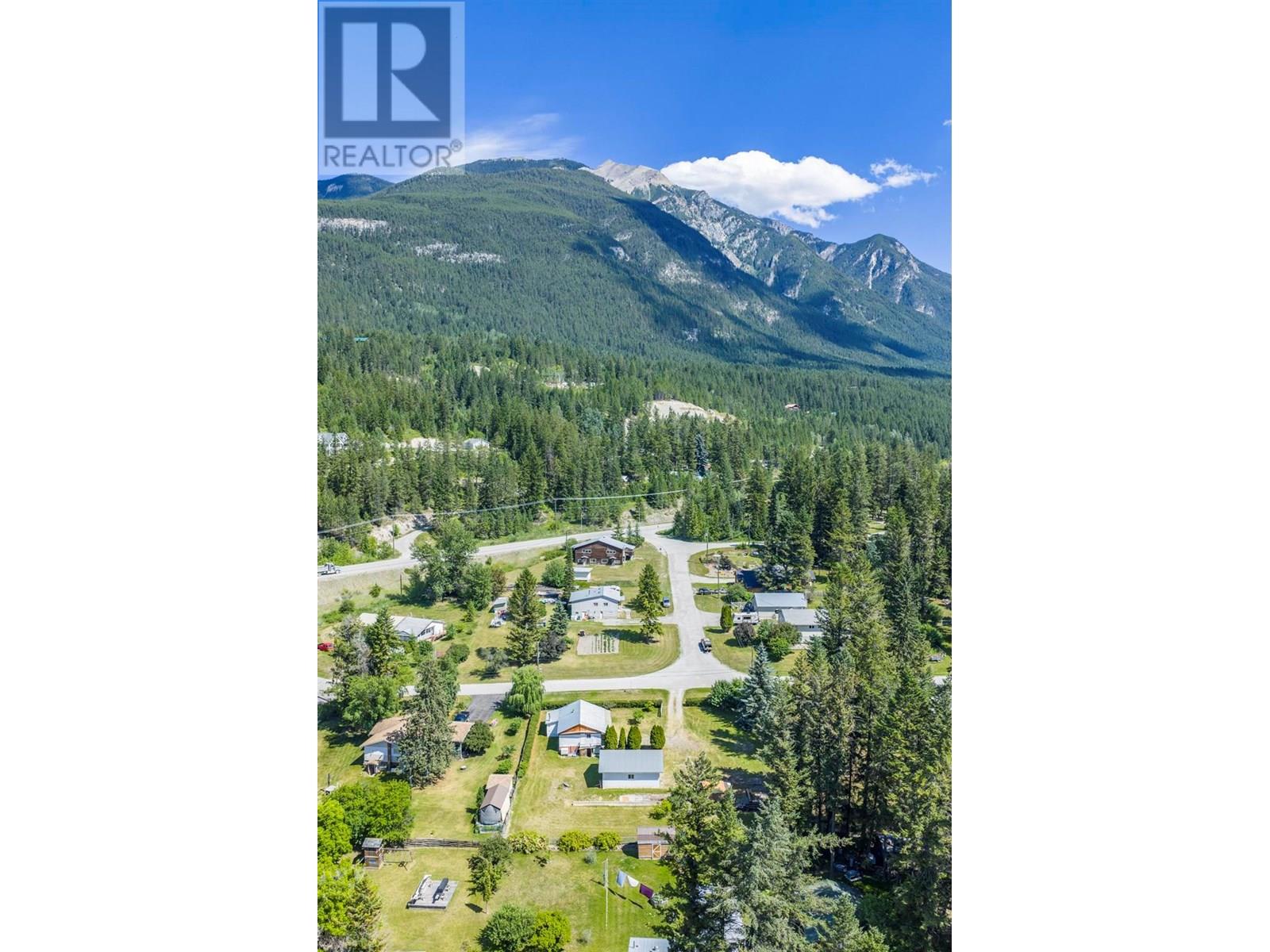 569b Habart Lower Road, Golden, British Columbia  V0A 1H2 - Photo 50 - 10355478