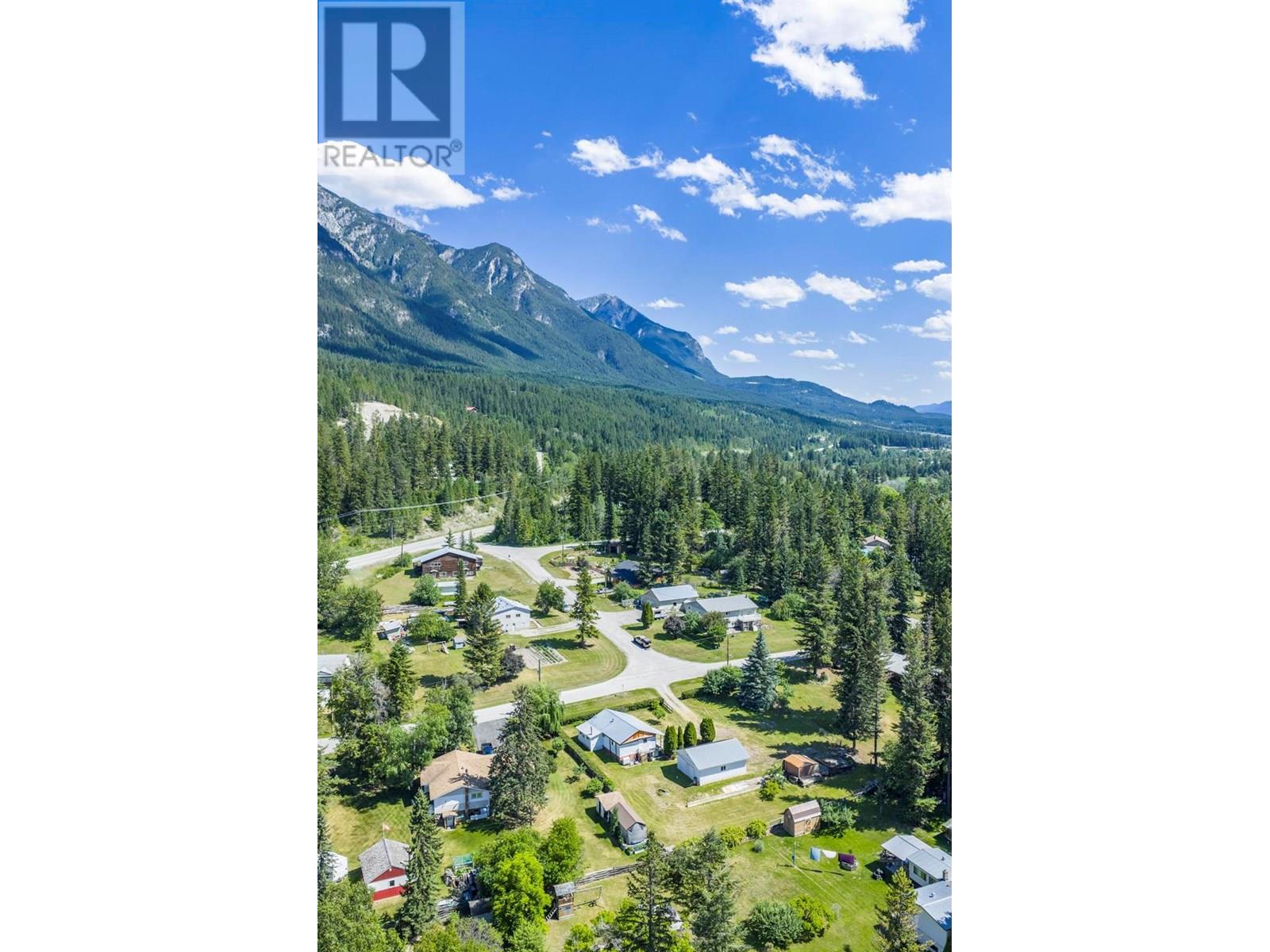 569b Habart Lower Road, Golden, British Columbia  V0A 1H2 - Photo 51 - 10355478