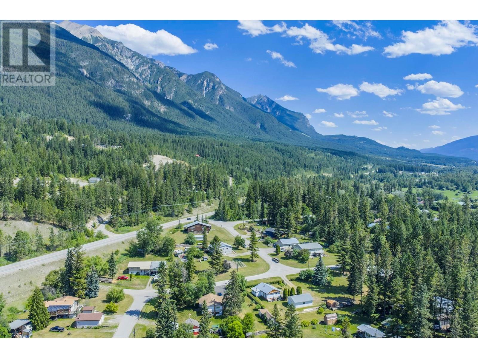 569b Habart Lower Road, Golden, British Columbia  V0A 1H2 - Photo 52 - 10355478