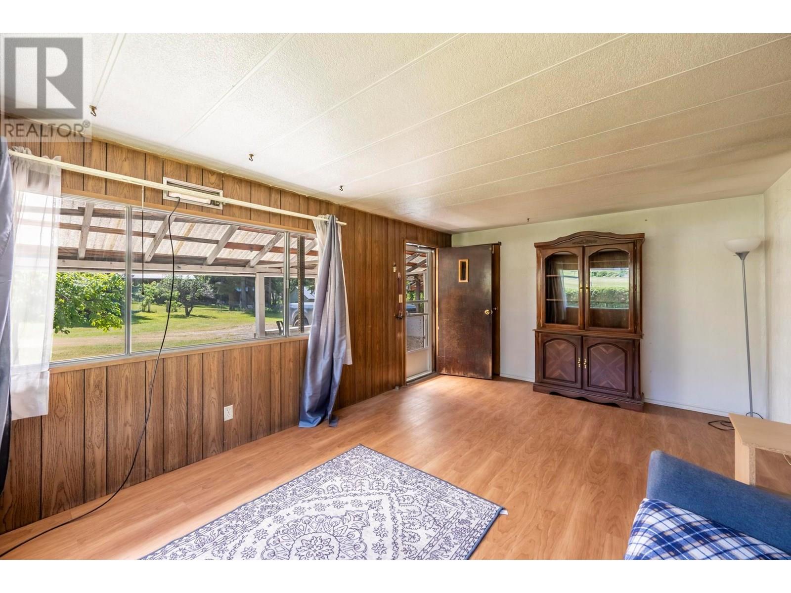 569b Habart Lower Road, Golden, British Columbia  V0A 1H2 - Photo 9 - 10355478