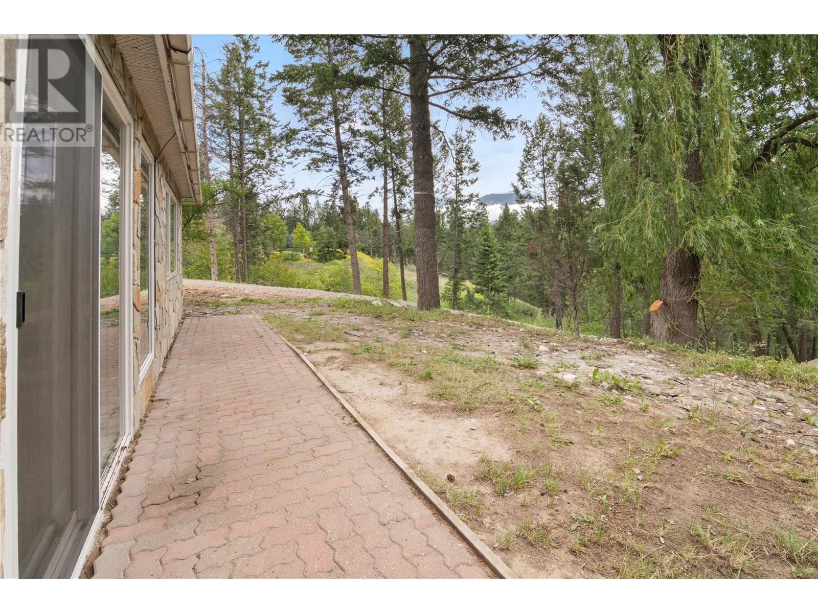 1737 13th Avenue, Invermere, British Columbia  V0A 1K4 - Photo 33 - 10355565