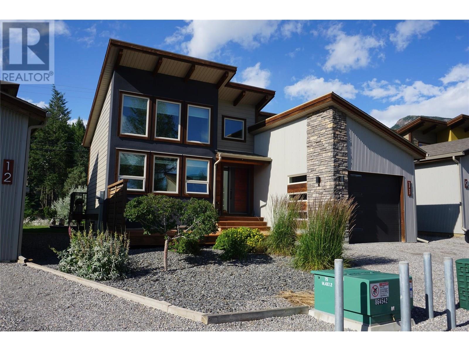 4926 Timber Ridge Road Unit# 11, Windermere, British Columbia  V0A 1K3 - Photo 2 - 10355825