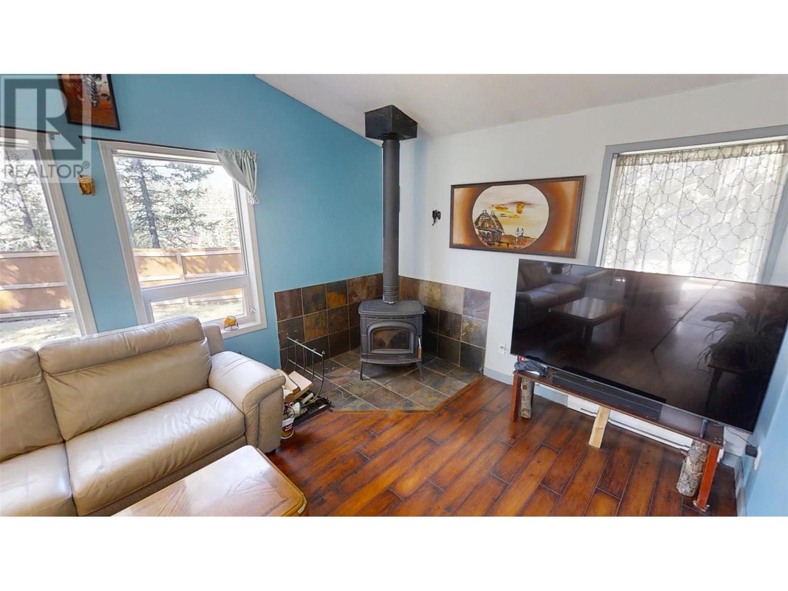 4949 Luxor Creek Road, Spur Valley, British Columbia  V0A 1E0 - Photo 12 - 10355736