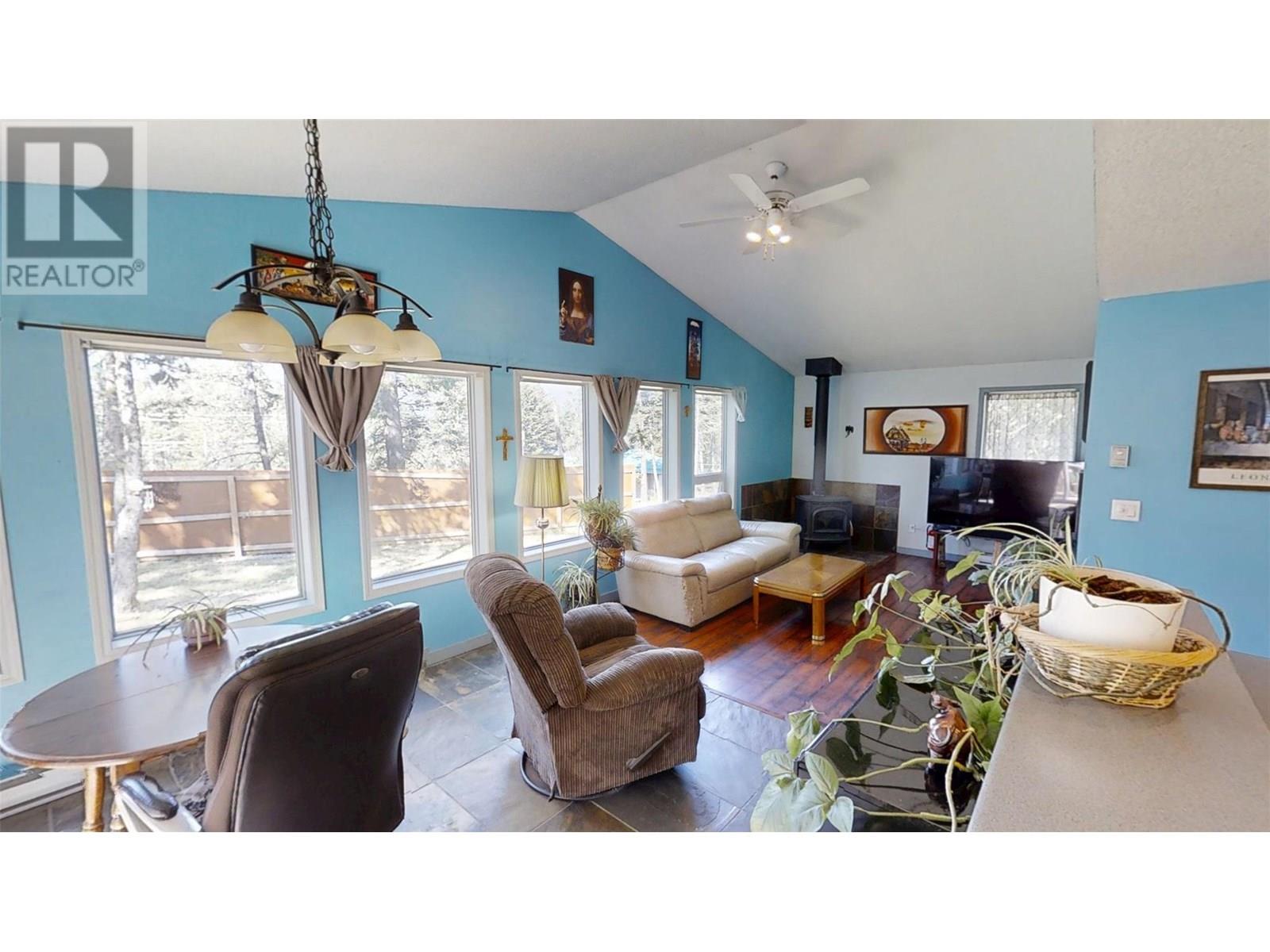 4949 Luxor Creek Road, Spur Valley, British Columbia  V0A 1E0 - Photo 18 - 10355736